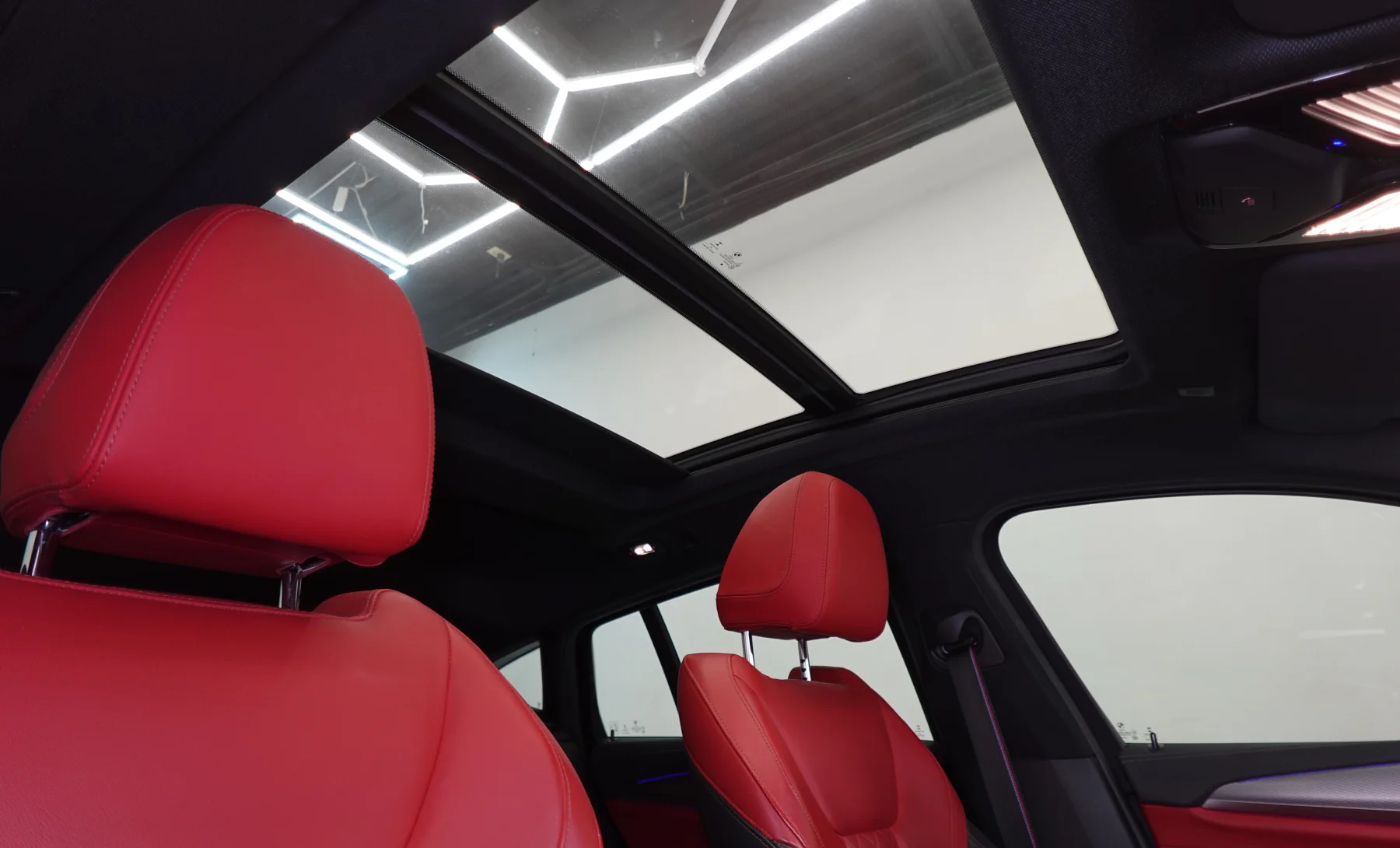 BMW X4 M40i 2021 — interior 10 de 10