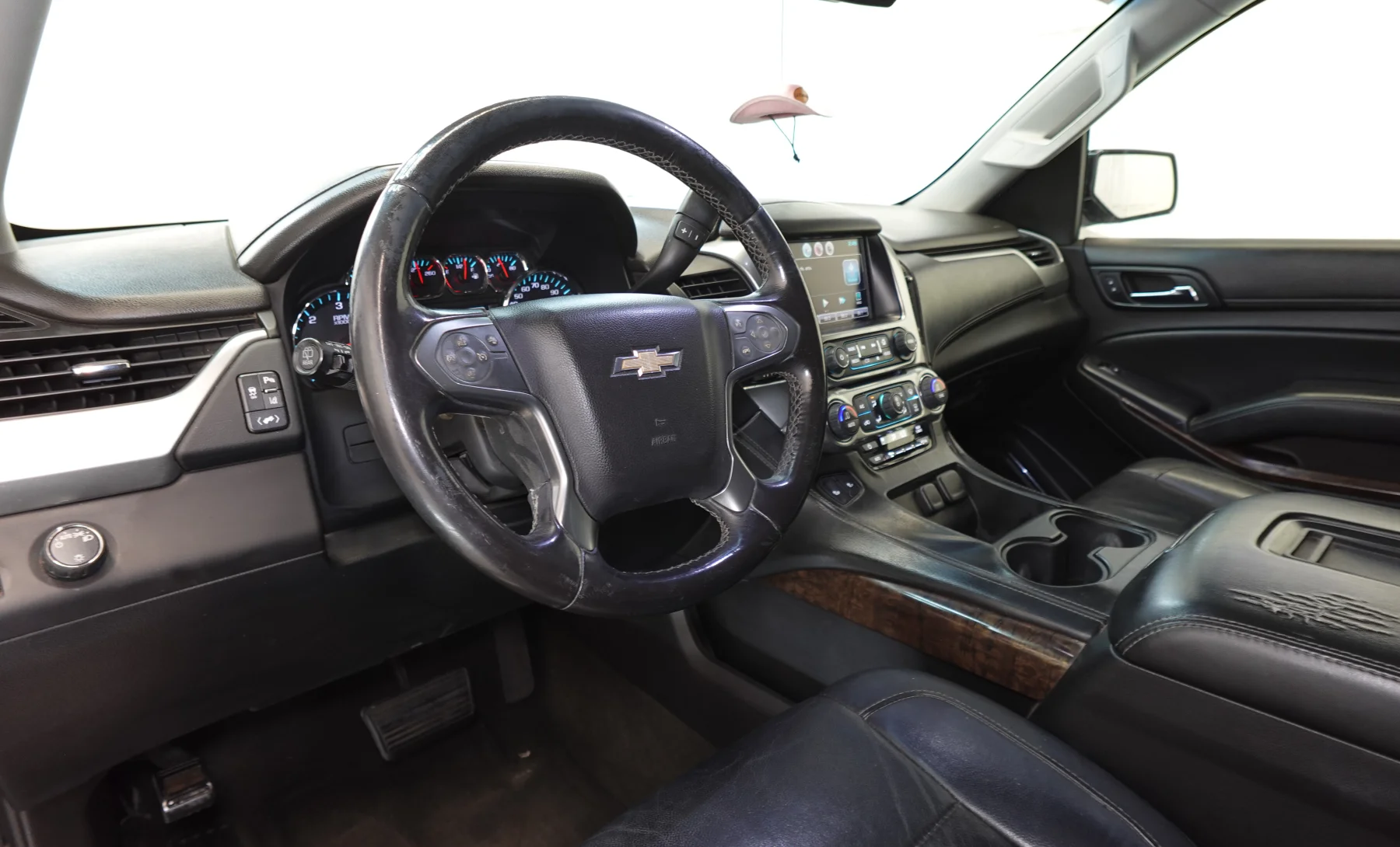 Chevrolet Tahoe LT 2015 — interior 1 de 9