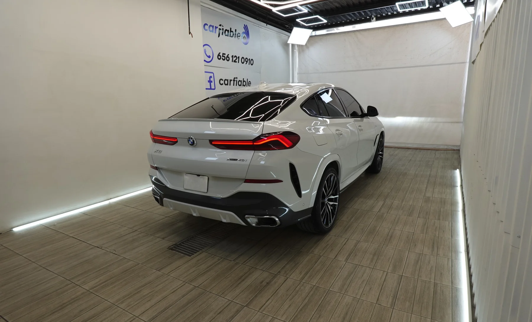BMW X6 xDrive40i M Sport 2023 — exterior 4 de 10