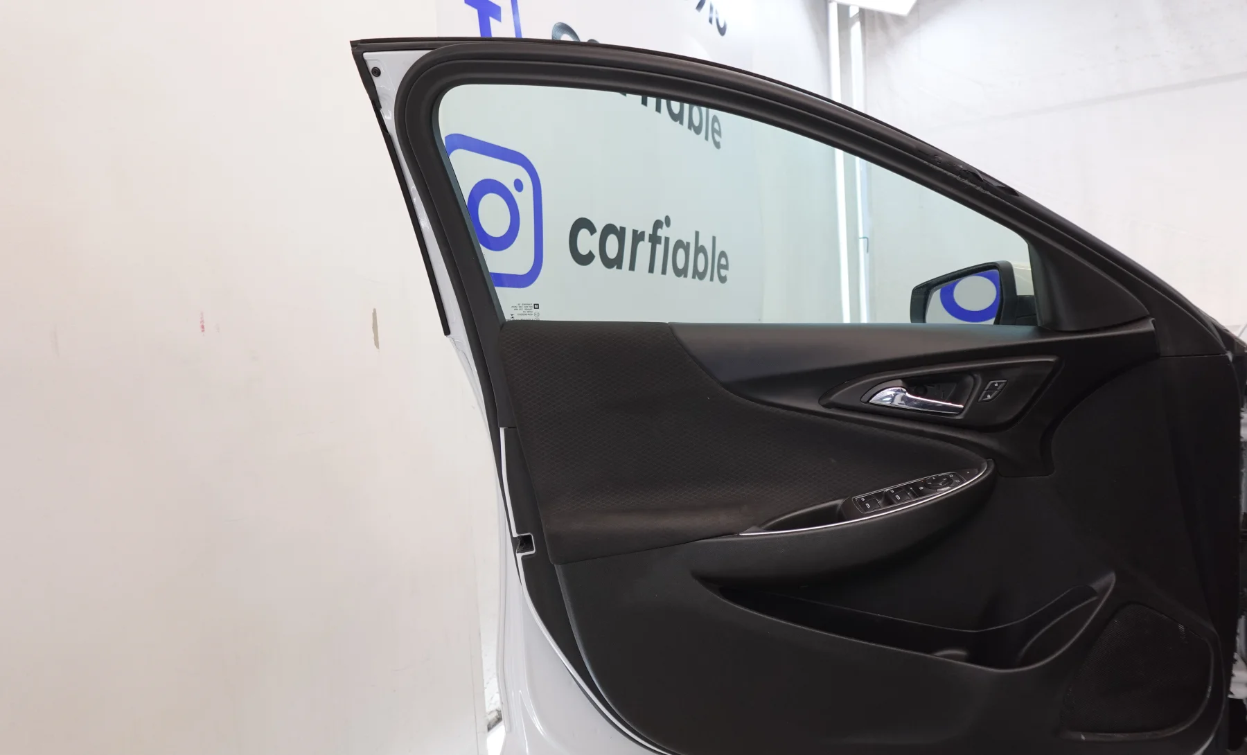 Chevrolet Malibu LT 2020 — interior 1 de 9