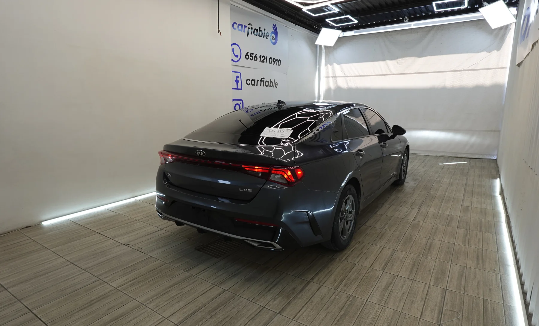 Kia K5 LXS 2021 — exterior 4 de 9