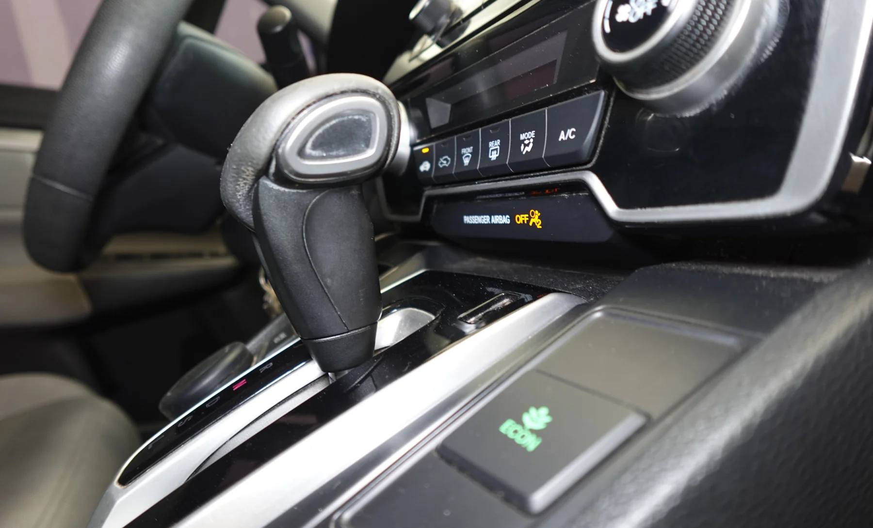 Honda CR-V EX 2017 — interior 7 de 10