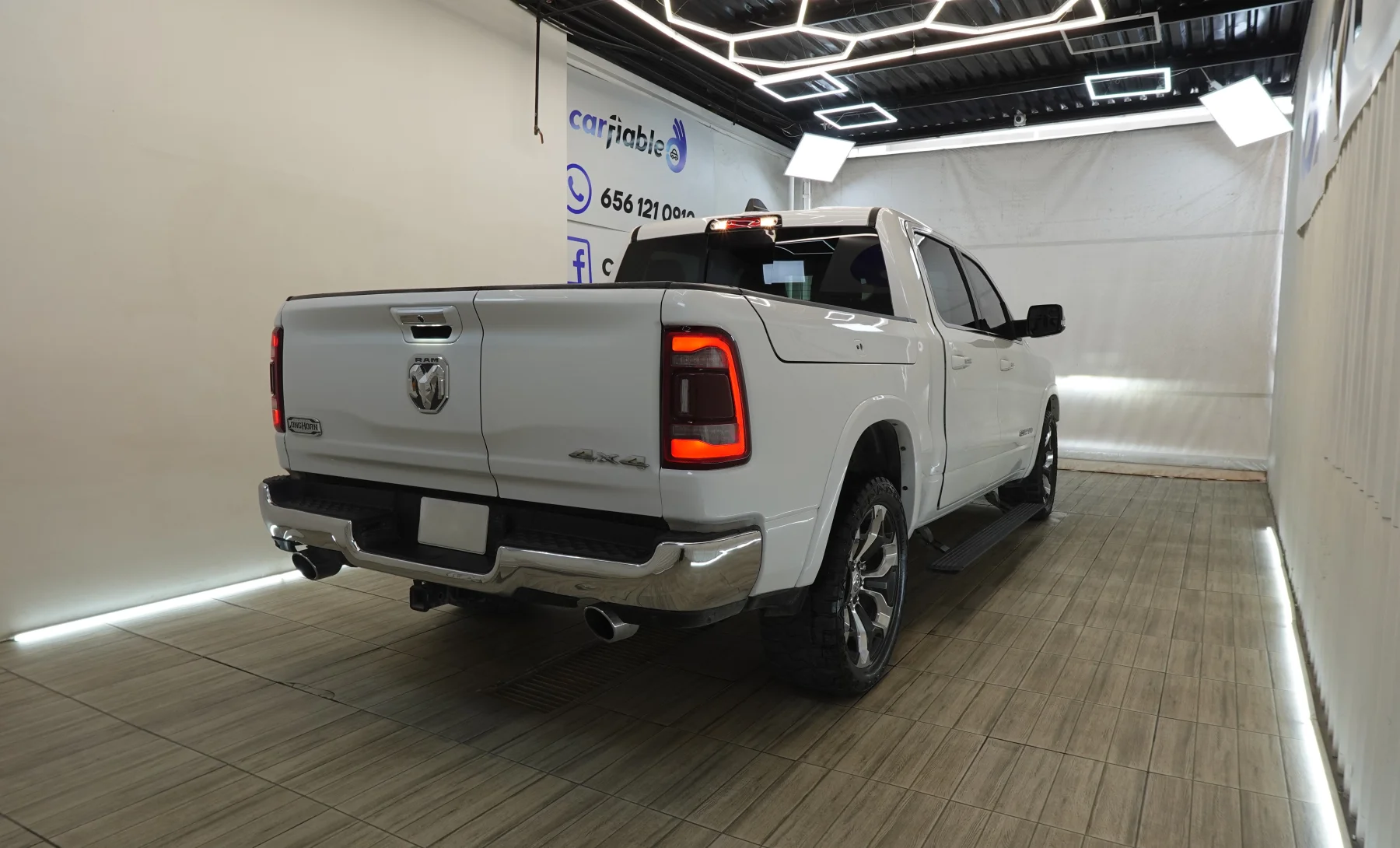 RAM 1500 Limited Longhorn 2022 — exterior 4 de 6