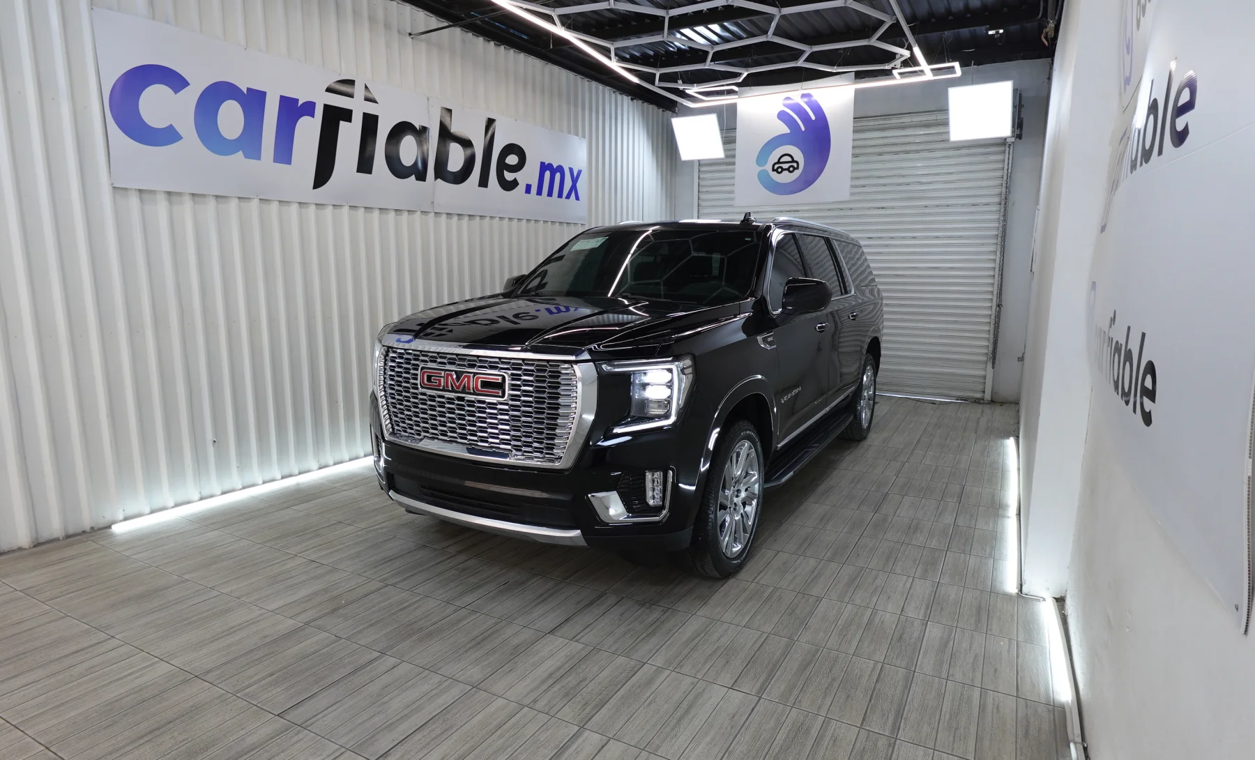 GMC Yukon SLT 2021 — exterior 1 de 10