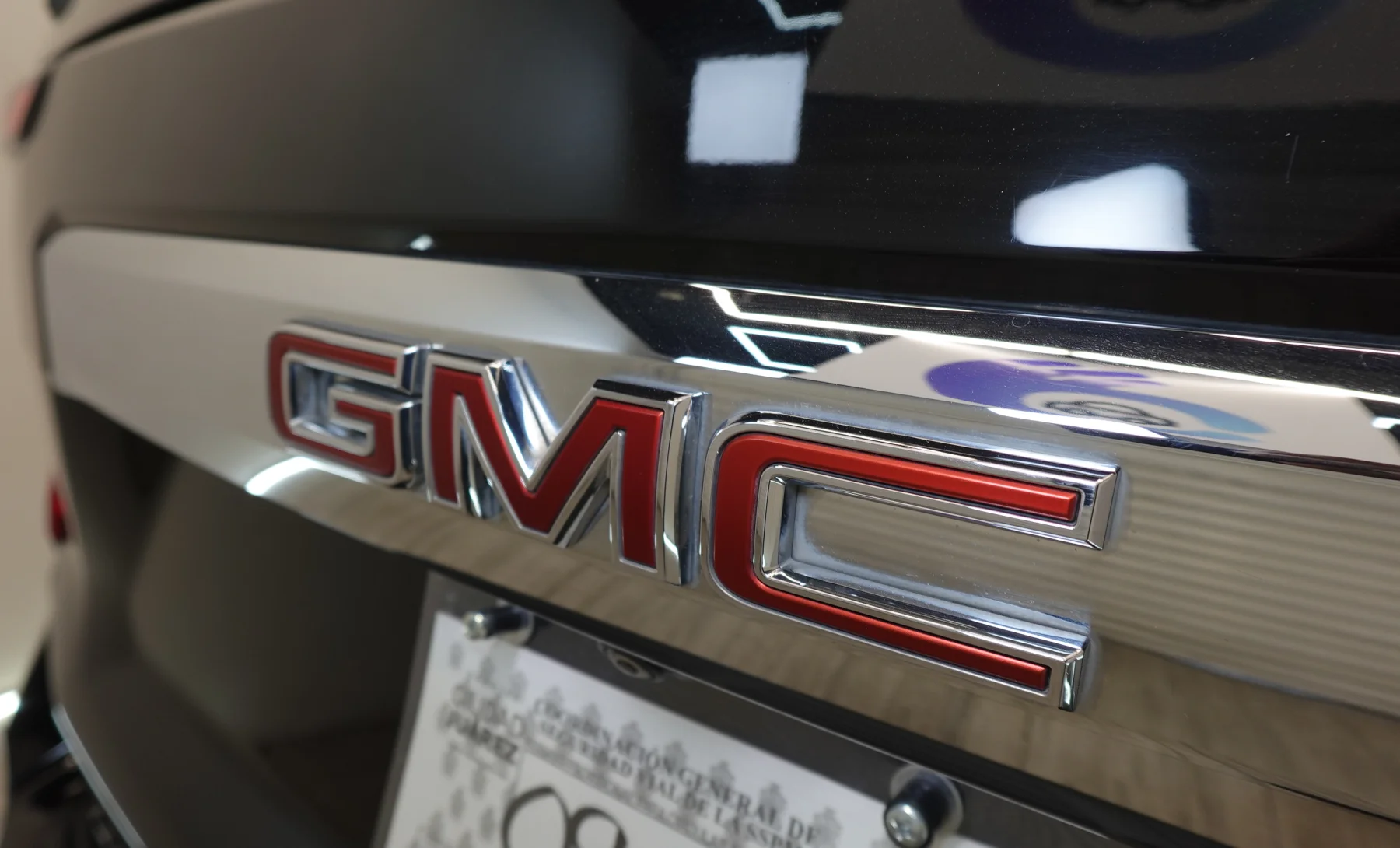 GMC Yukon SLT 2021 — exterior 9 de 10