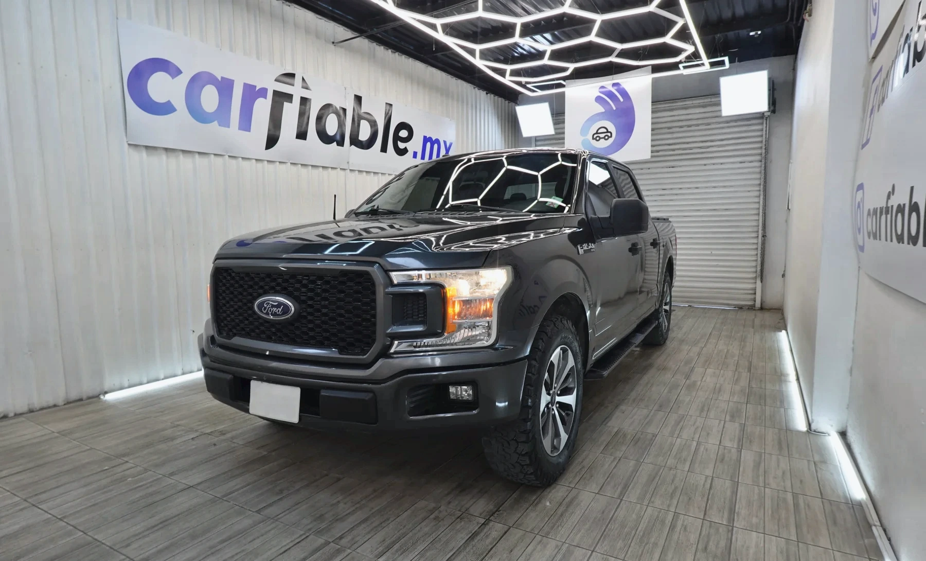 Ford F-150 XL 2019 — exterior 1 de 8
