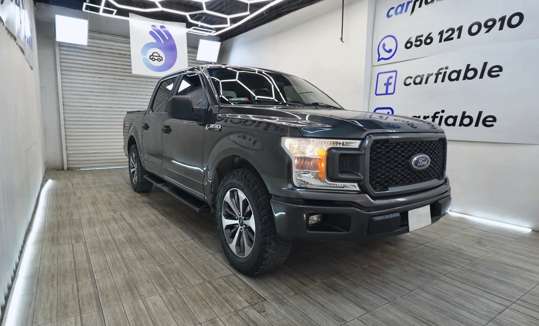 Ford F-150 XL 2019 — exterior 3 de 8