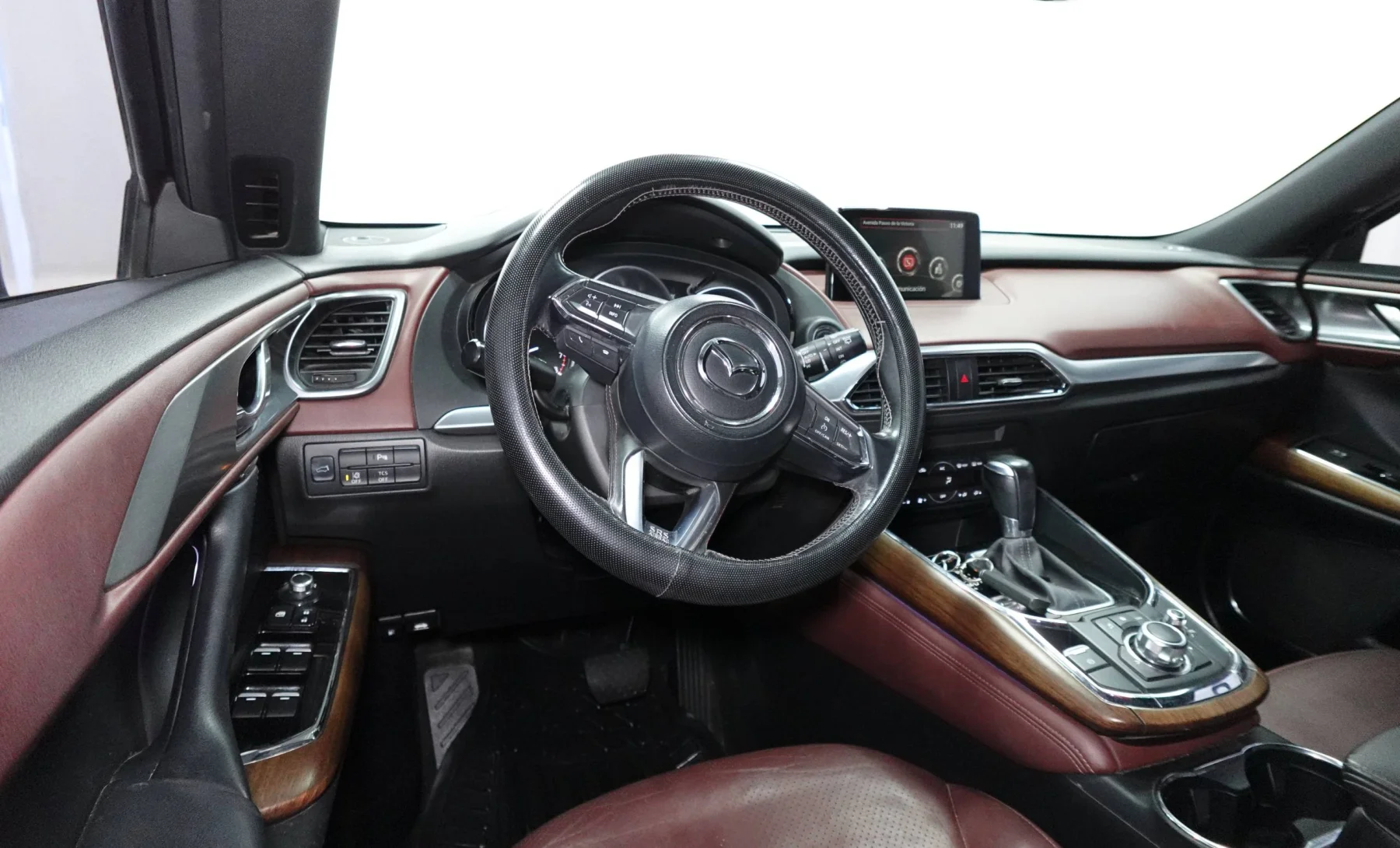Mazda CX-9 Grand Touring 2018 — interior 3 de 4