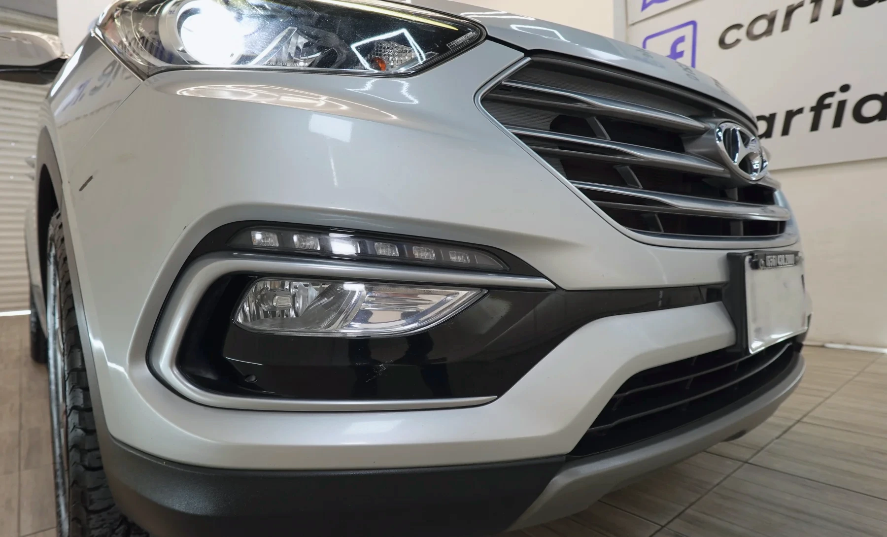 Hyundai Santa Fe Sport SE 2018 — exterior 7 de 10