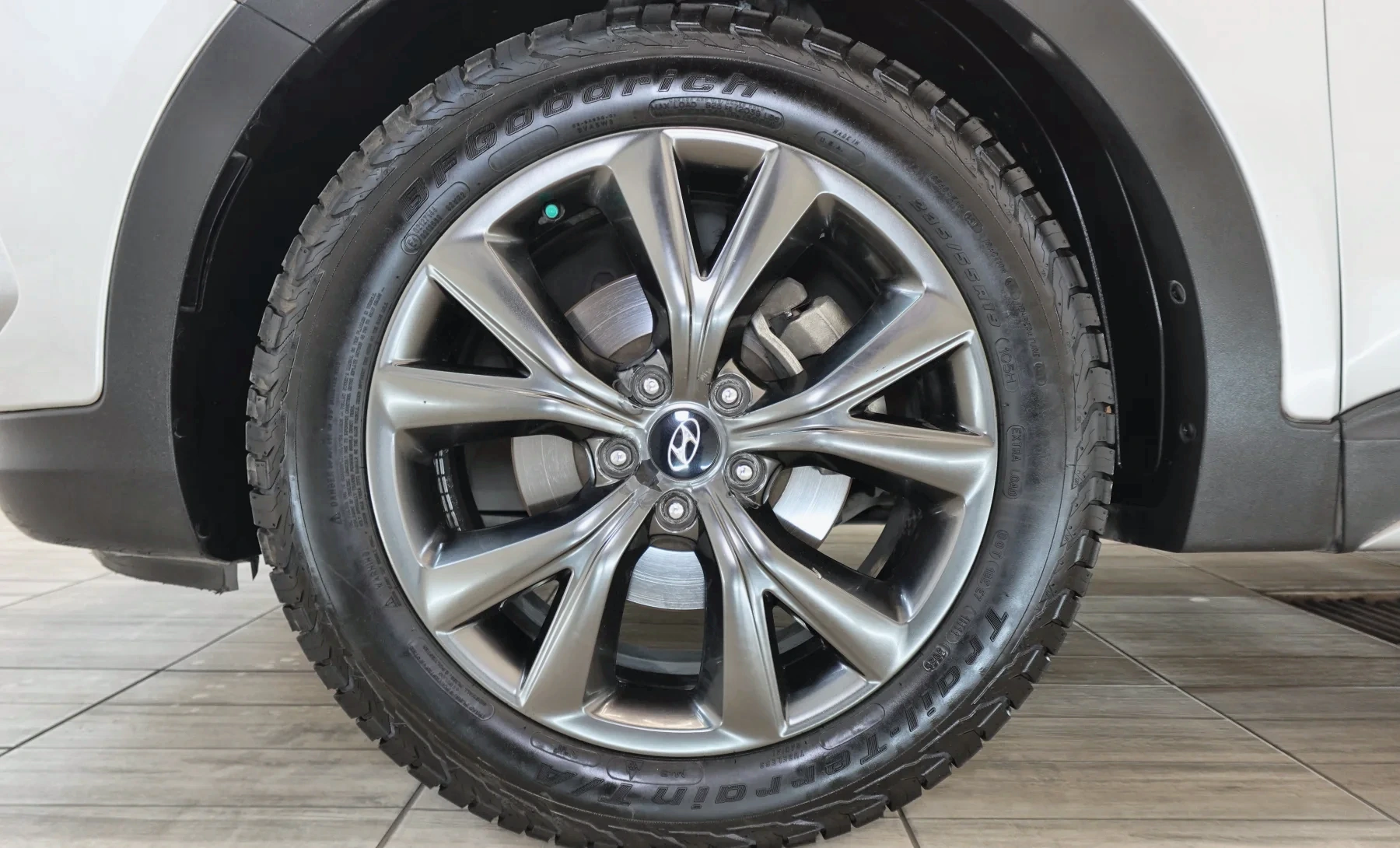 Hyundai Santa Fe Sport SE 2018 — exterior 10 de 10