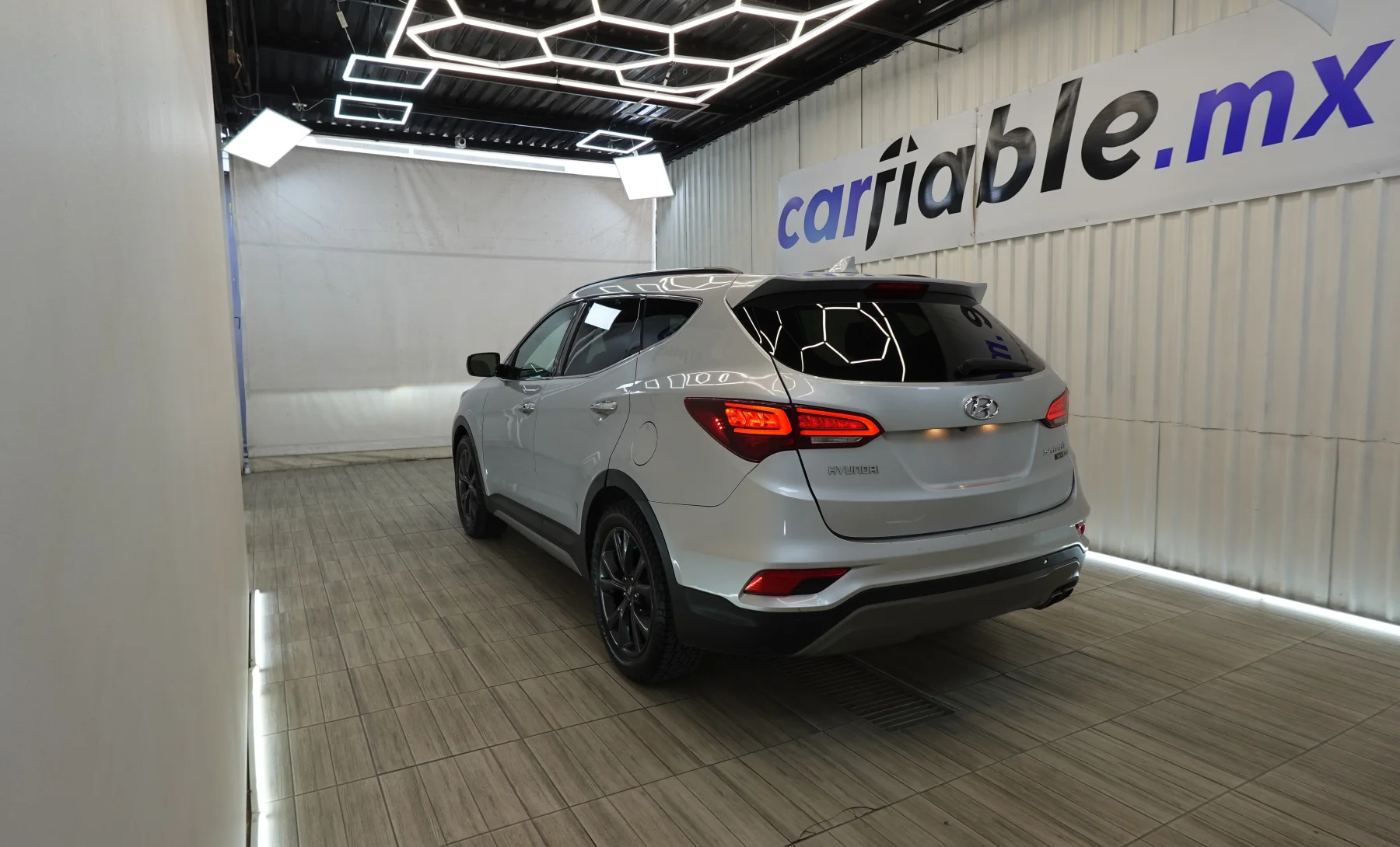 Hyundai Santa Fe Sport SE 2018 — exterior 6 de 10
