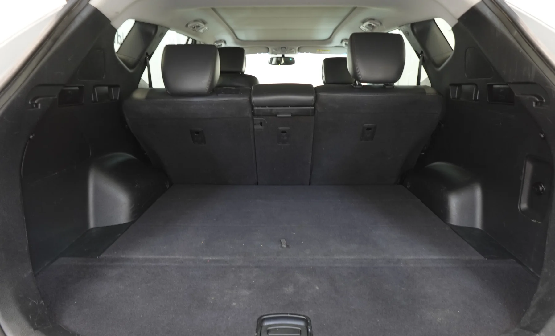 Hyundai Santa Fe Sport SE 2018 — interior 10 de 10