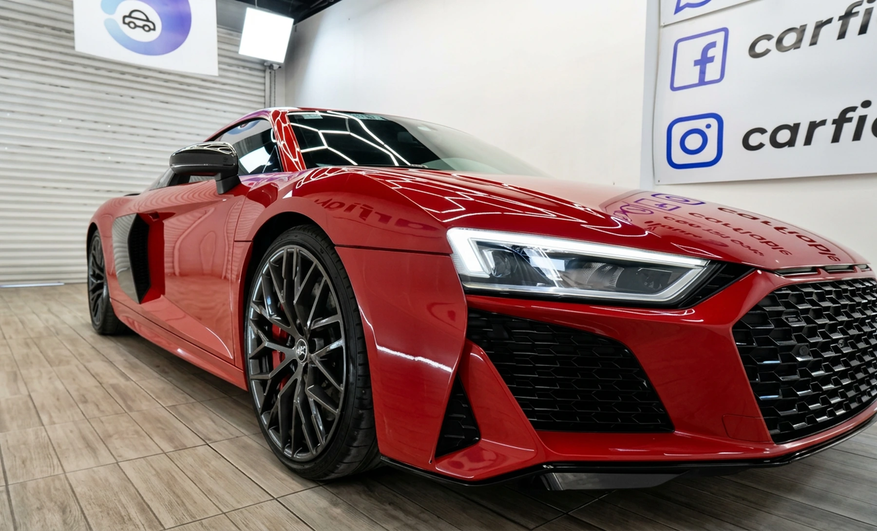Audi R8 Plus 2017 — exterior 9 de 10