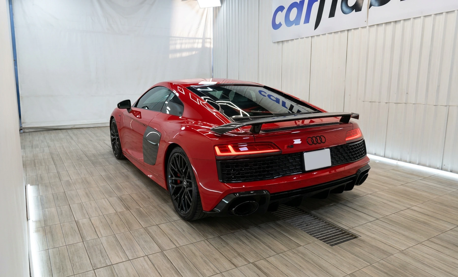 Audi R8 Plus 2017 — exterior 6 de 10