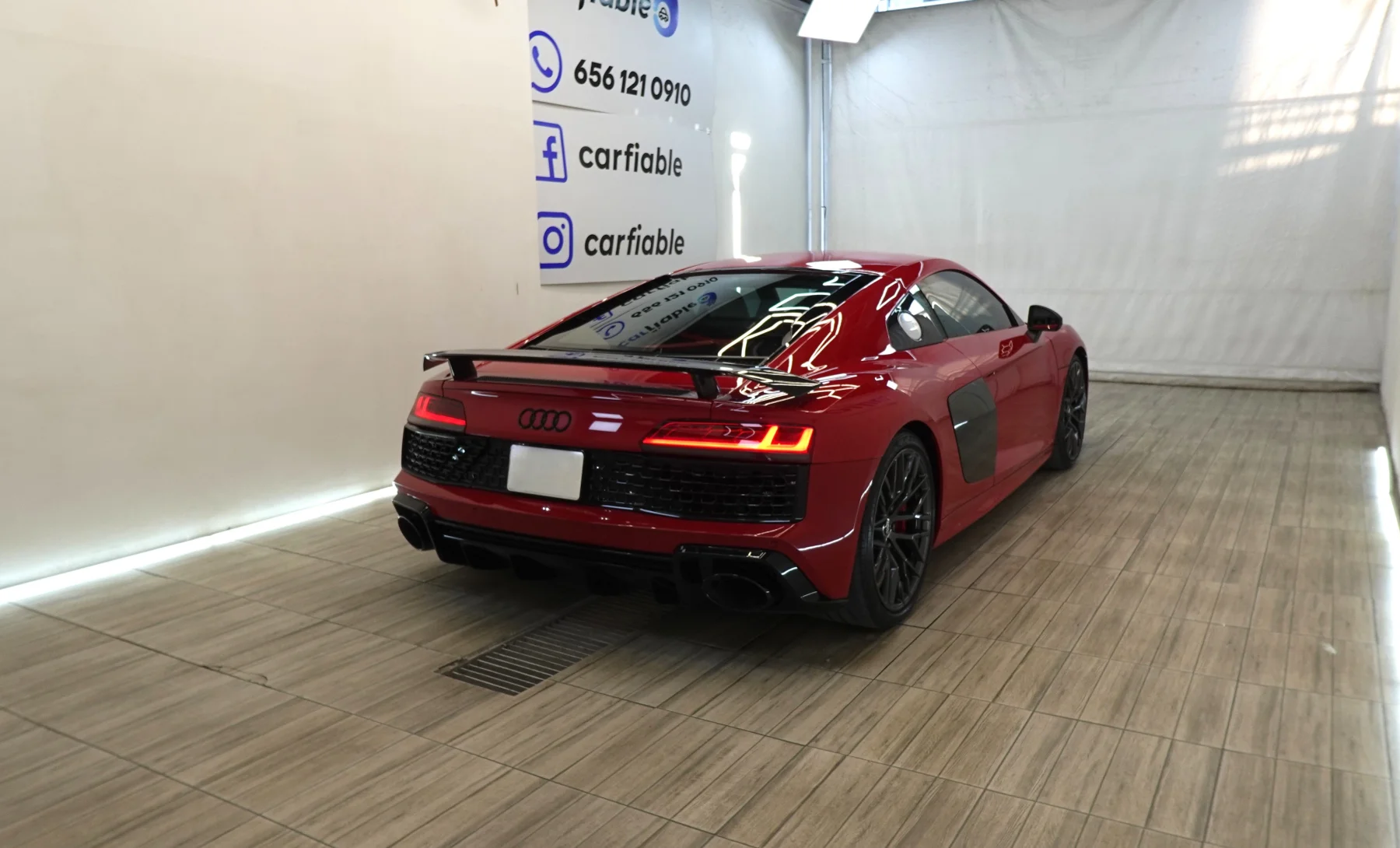 Audi R8 Plus 2017 — exterior 4 de 10