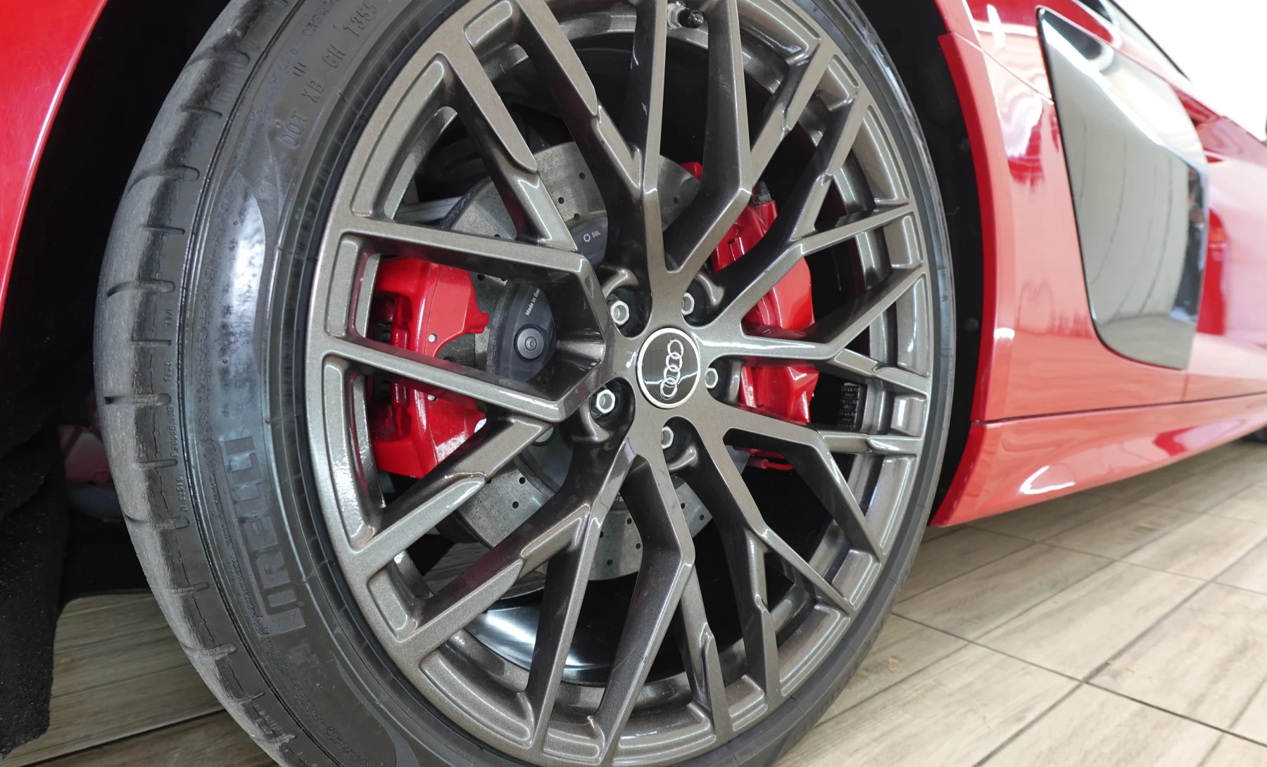 Audi R8 Plus 2017 — interior 2 de 10