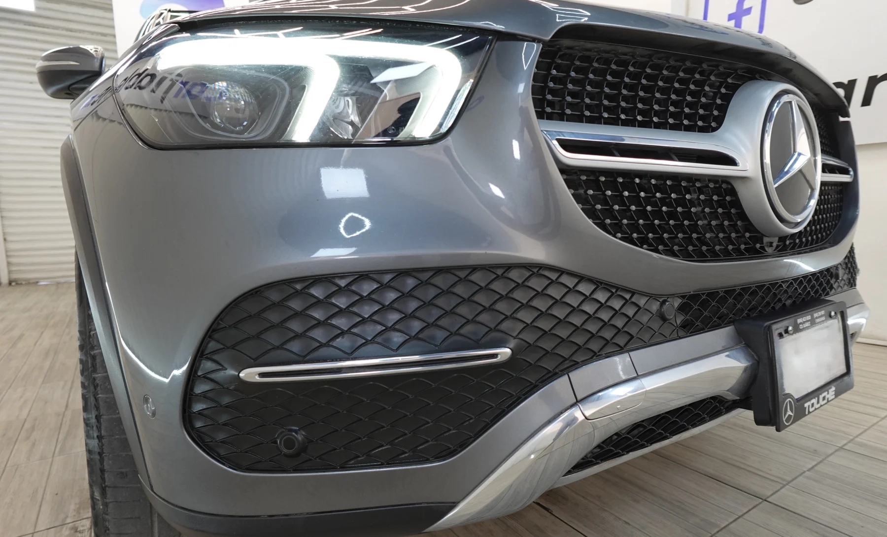 Mercedes-Benz GLE450 4Matic 2022 — exterior 8 de 10