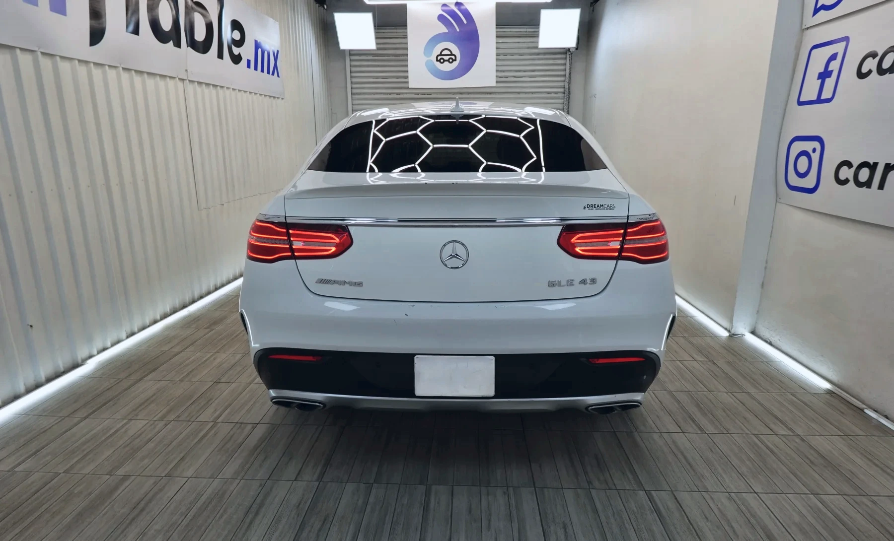 Mercedes-Benz GLE43 AMG Base 2018 — exterior 5 de 10