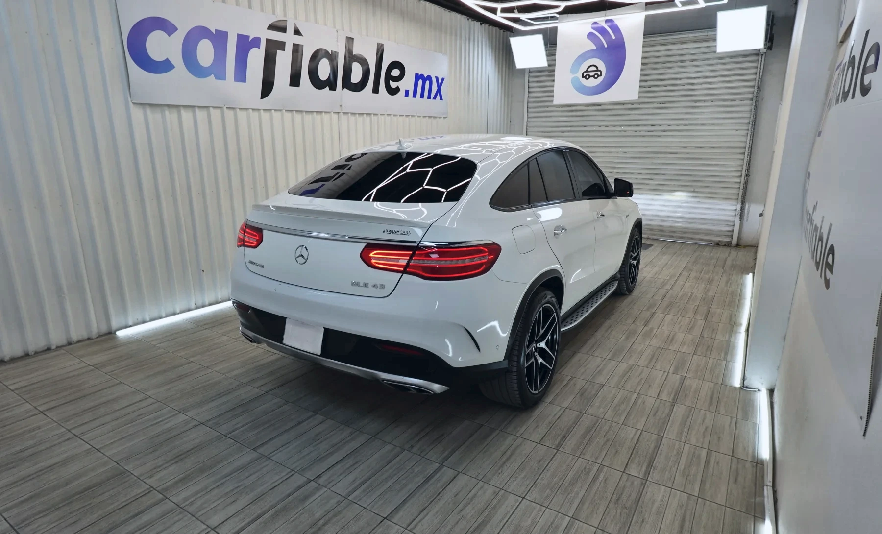 Mercedes-Benz GLE43 AMG Base 2018 — exterior 6 de 10