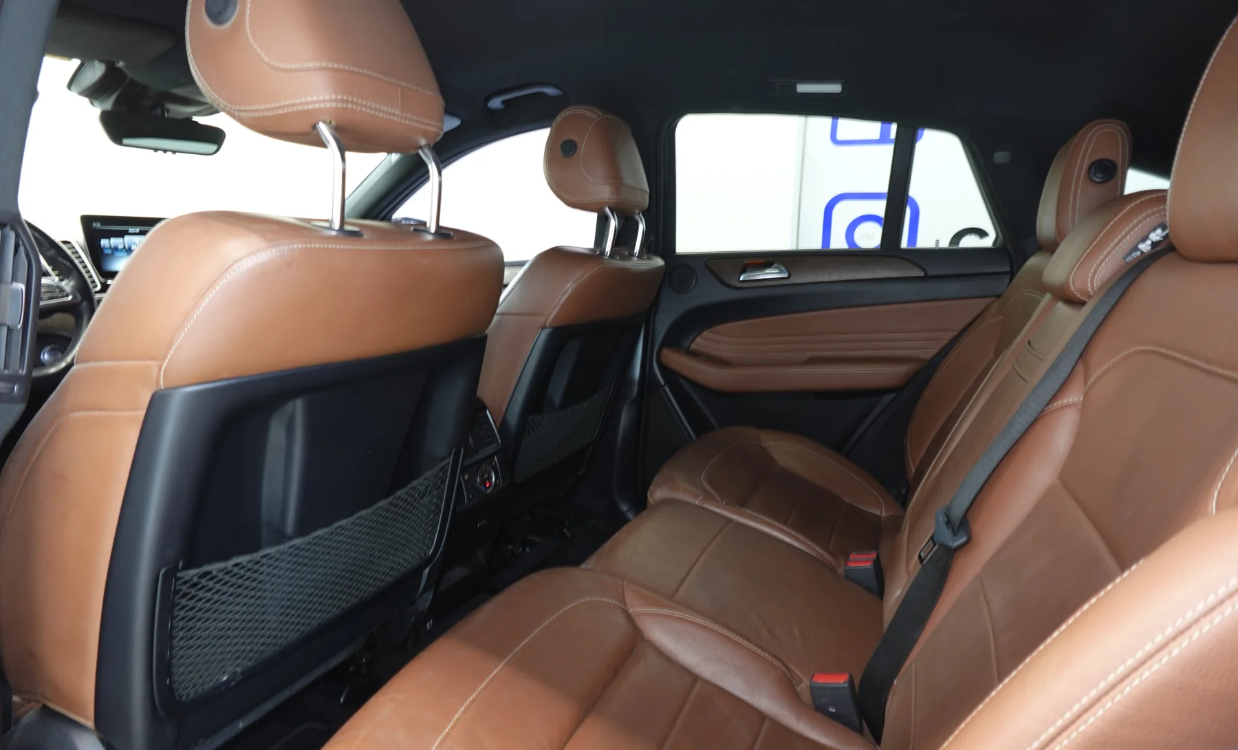 Mercedes-Benz GLE43 AMG Base 2018 — interior 4 de 10