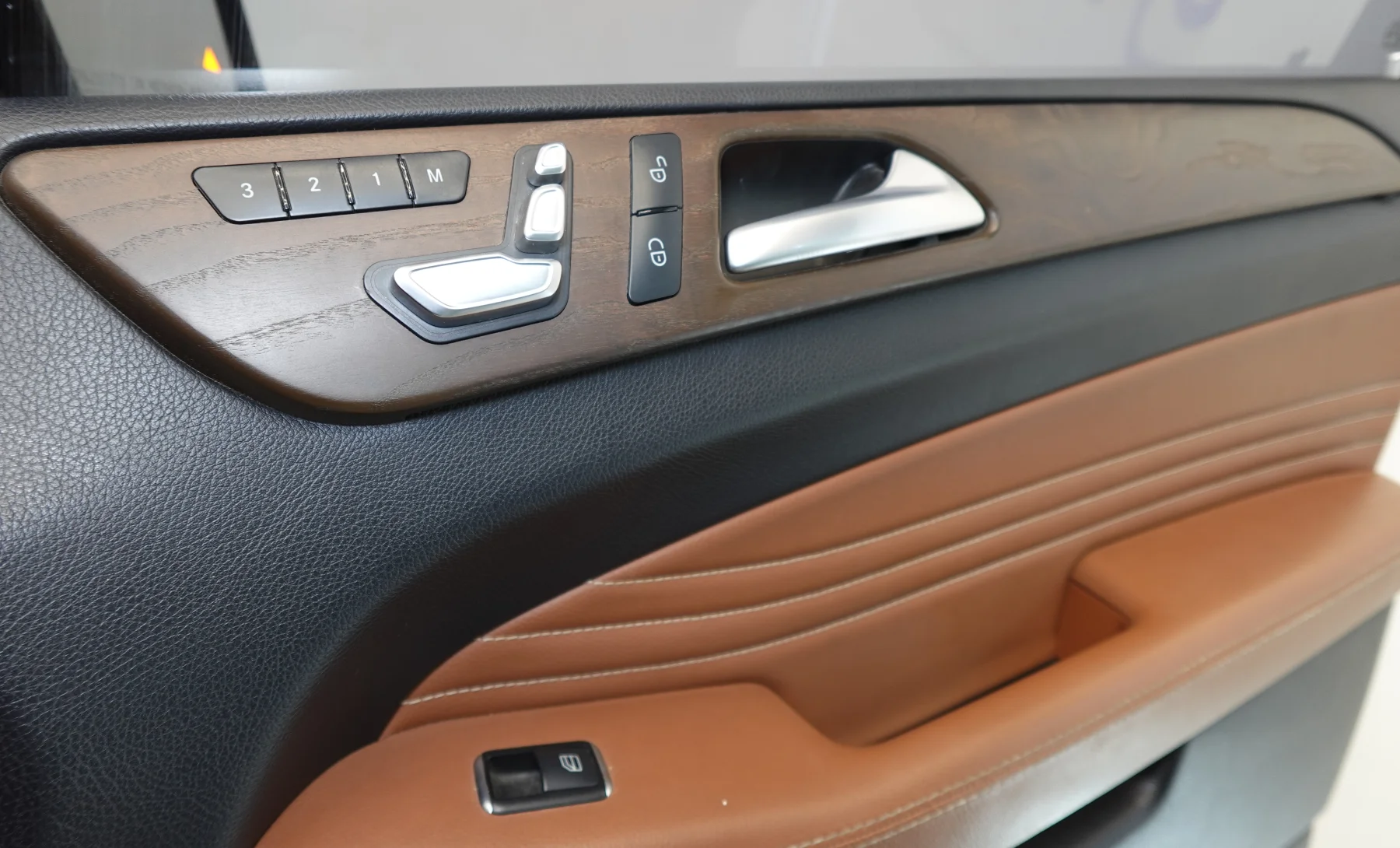 Mercedes-Benz GLE43 AMG Base 2018 — interior 10 de 10