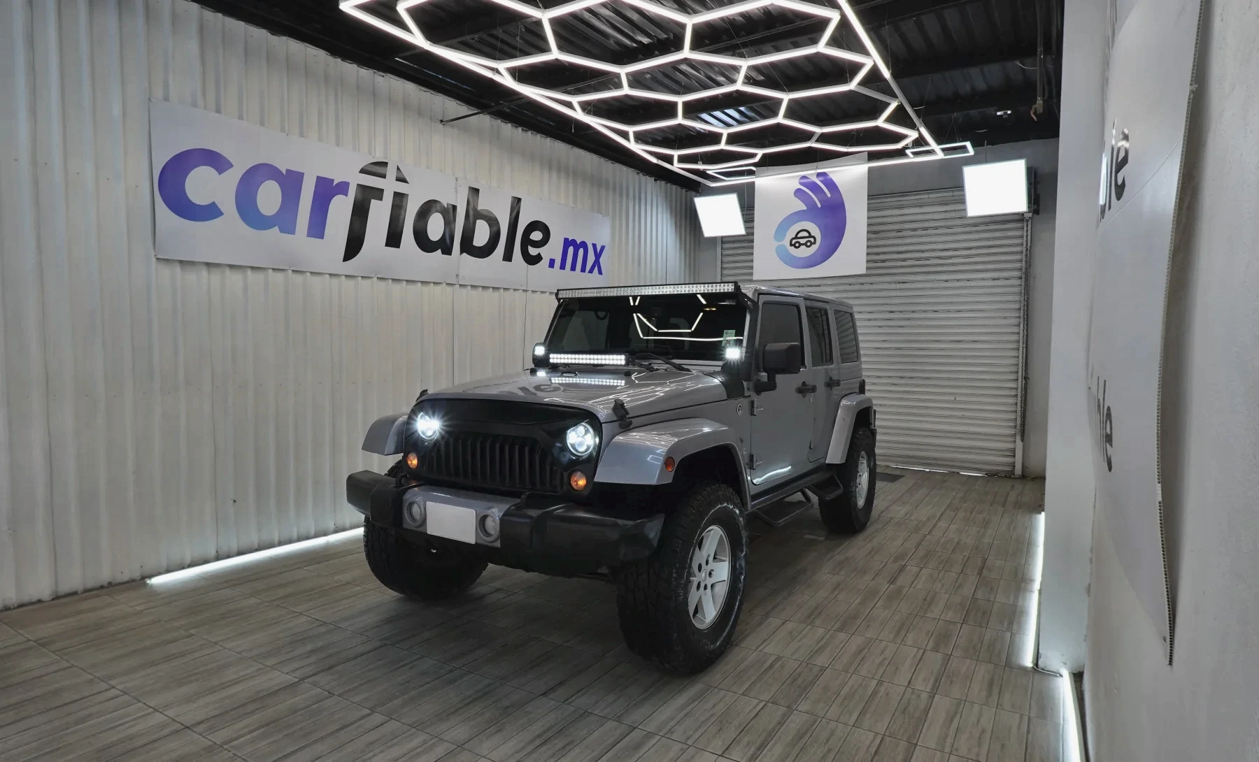 Jeep Wrangler Unlimited Sahara 2014 — exterior 1 de 10