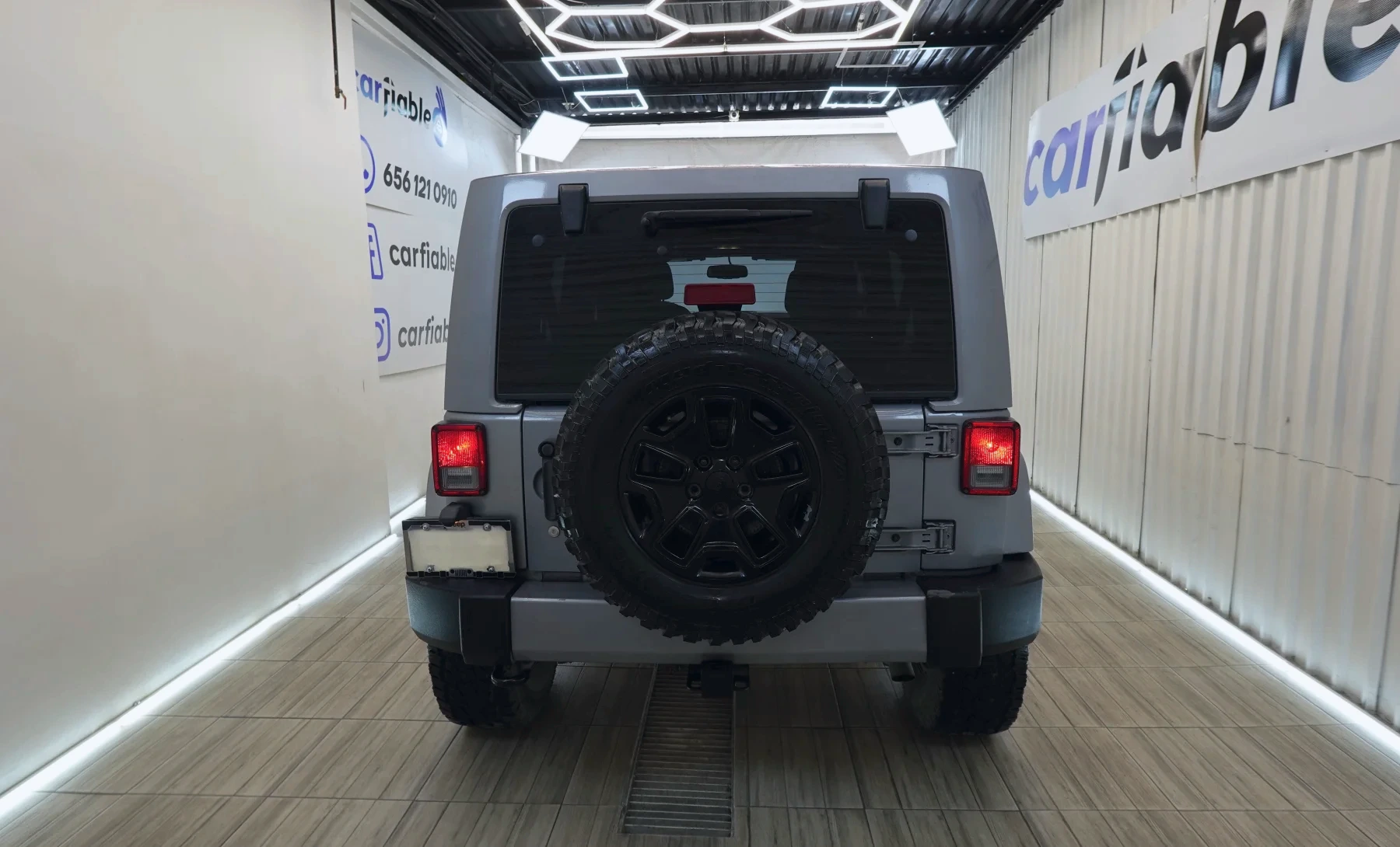 Jeep Wrangler Unlimited Sahara 2014 — exterior 5 de 10