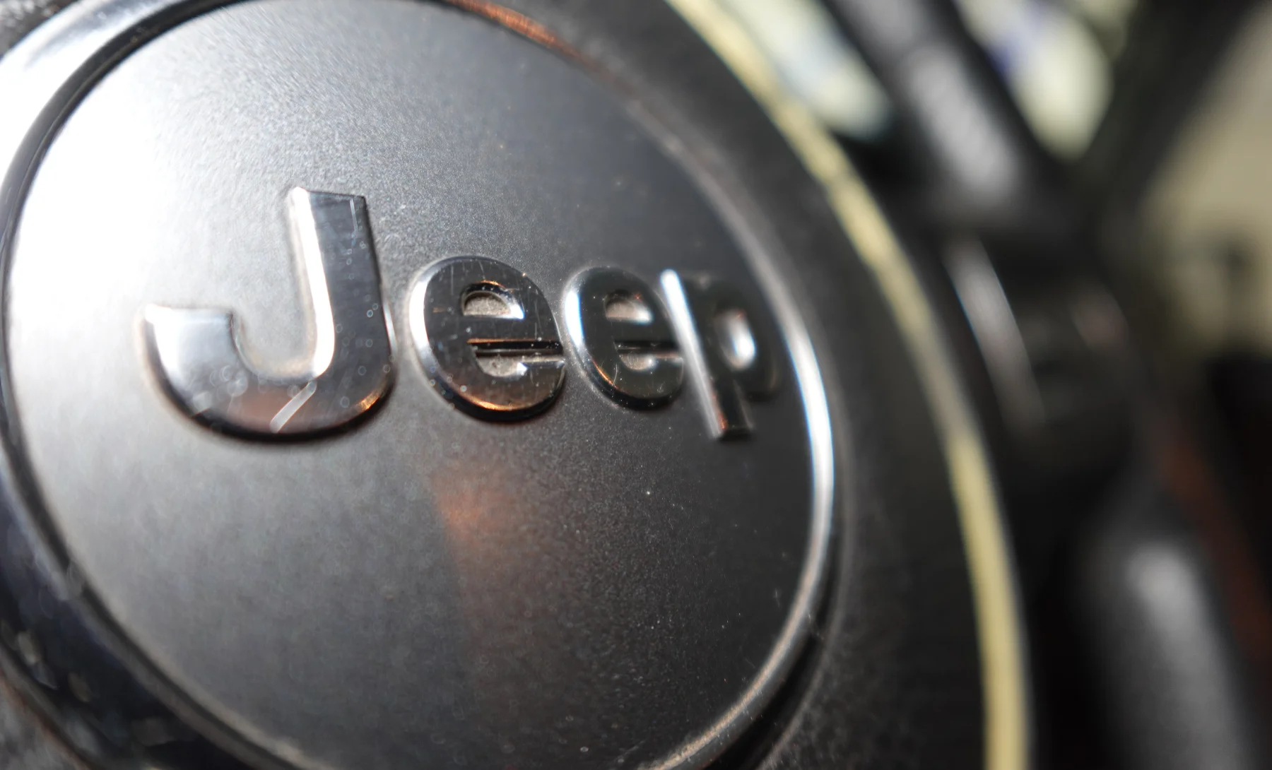 Jeep Wrangler Unlimited Sahara 2014 — interior 2 de 9