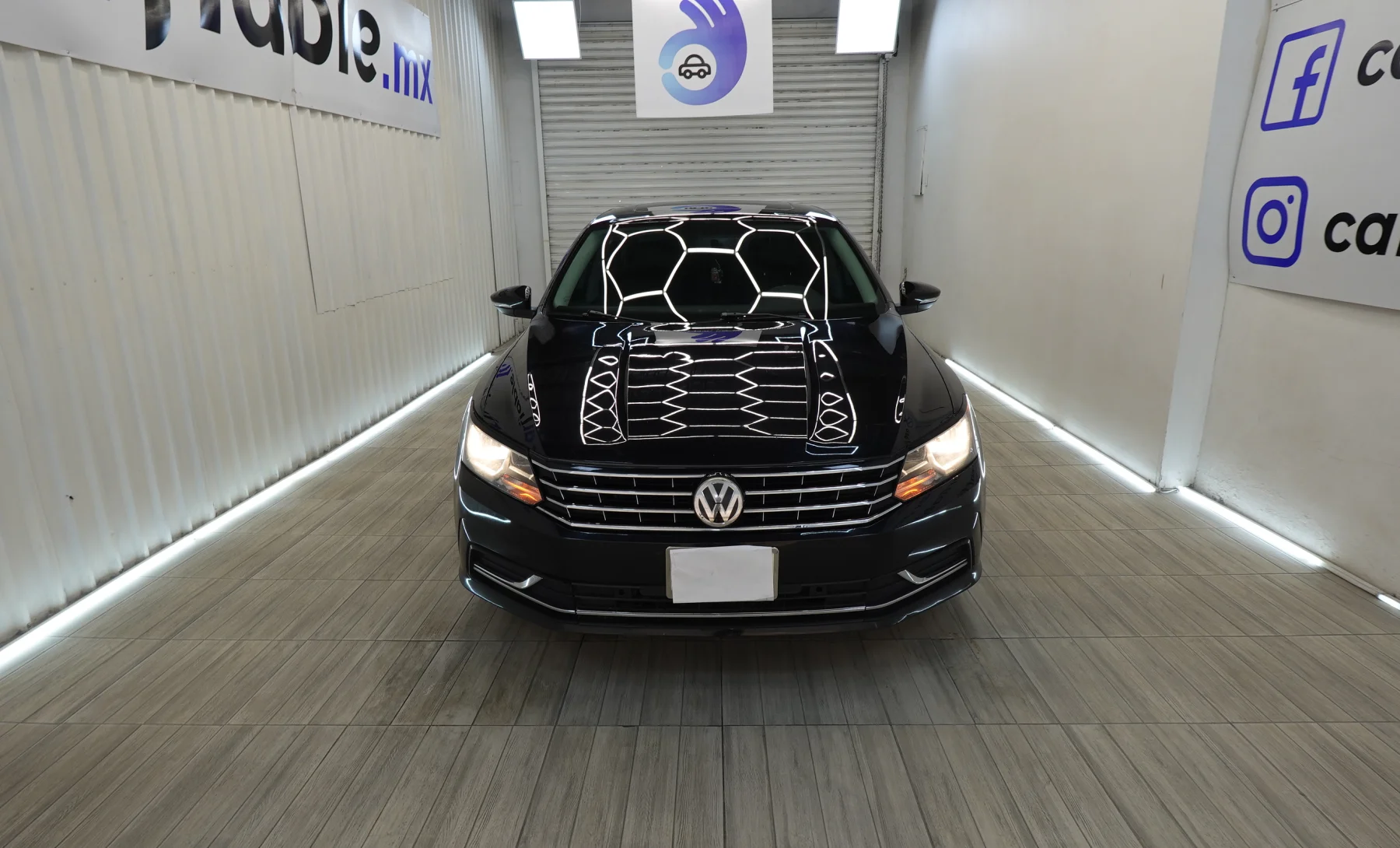 Volkswagen Passat SE R-Line 2019 — exterior 2 de 10