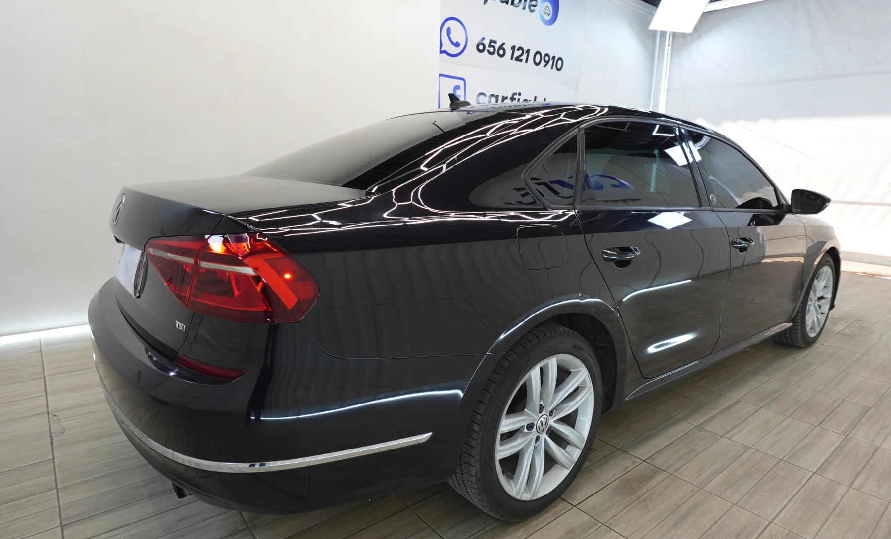 Volkswagen Passat SE R-Line 2019 — exterior 9 de 10