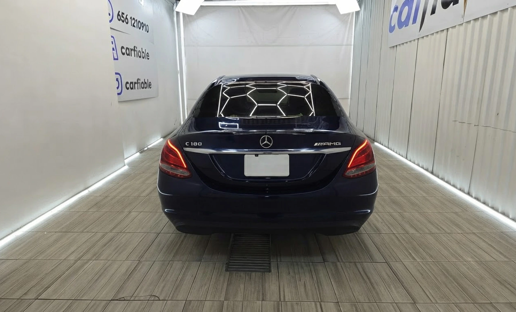 Mercedes-Benz C180 Base 2017 — exterior 5 de 10