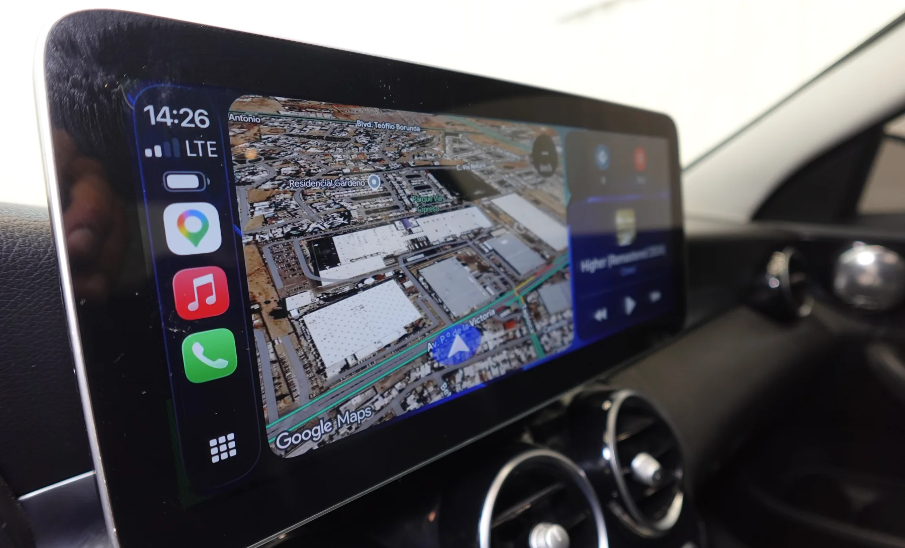Mercedes-Benz C180 Base 2017 — interior 6 de 10