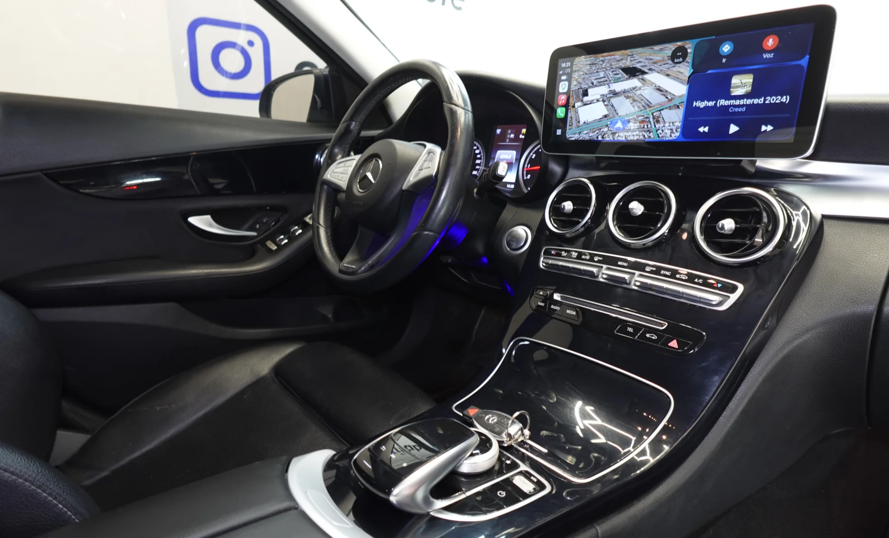 Mercedes-Benz C180 Base 2017 — interior 10 de 10