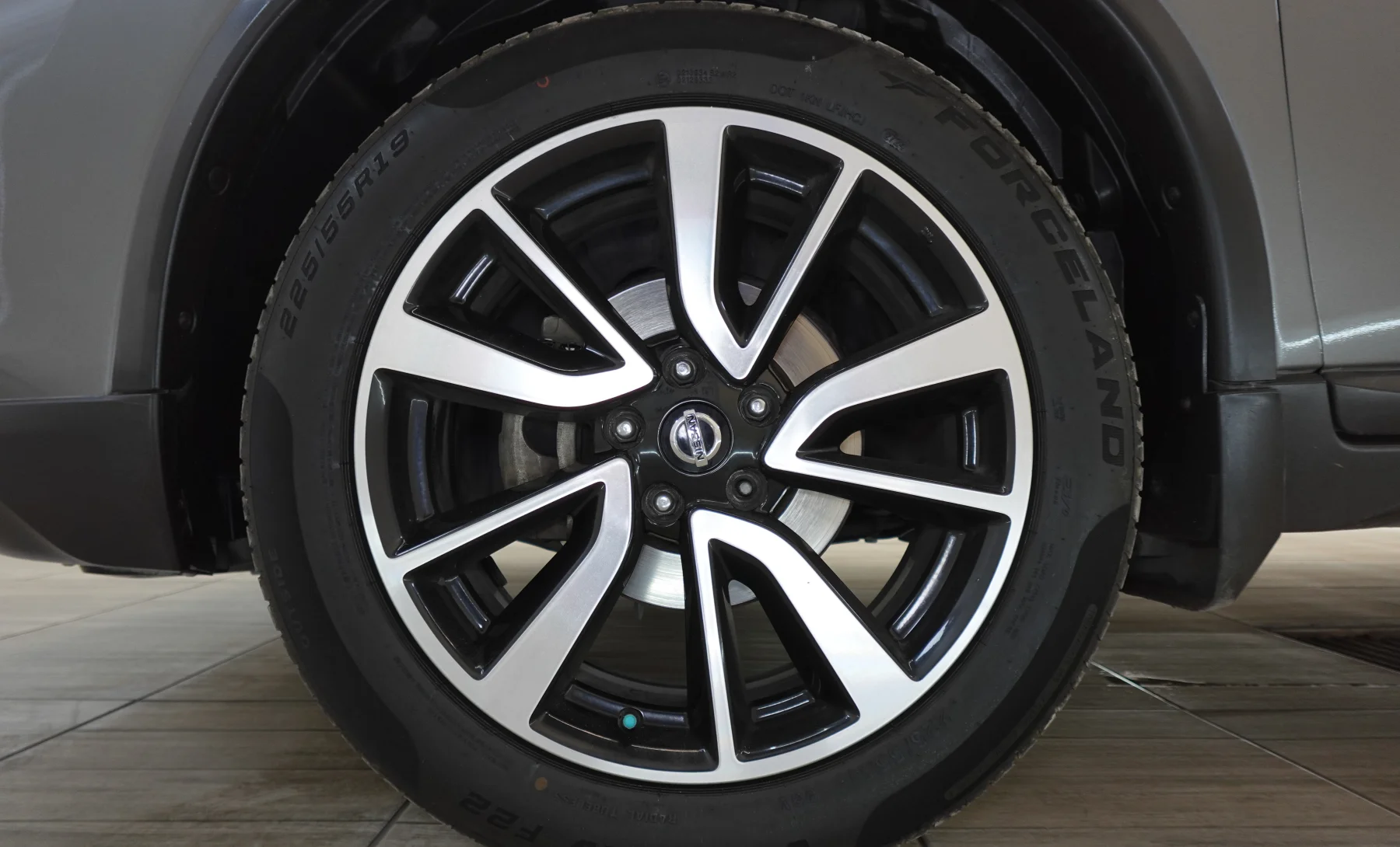 Nissan X-Trail Advance 2021 — exterior 9 de 9