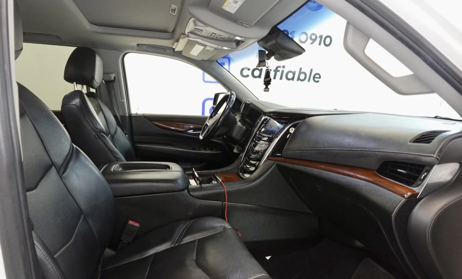 Cadillac Escalade Luxury 2018 — interior 7 de 7