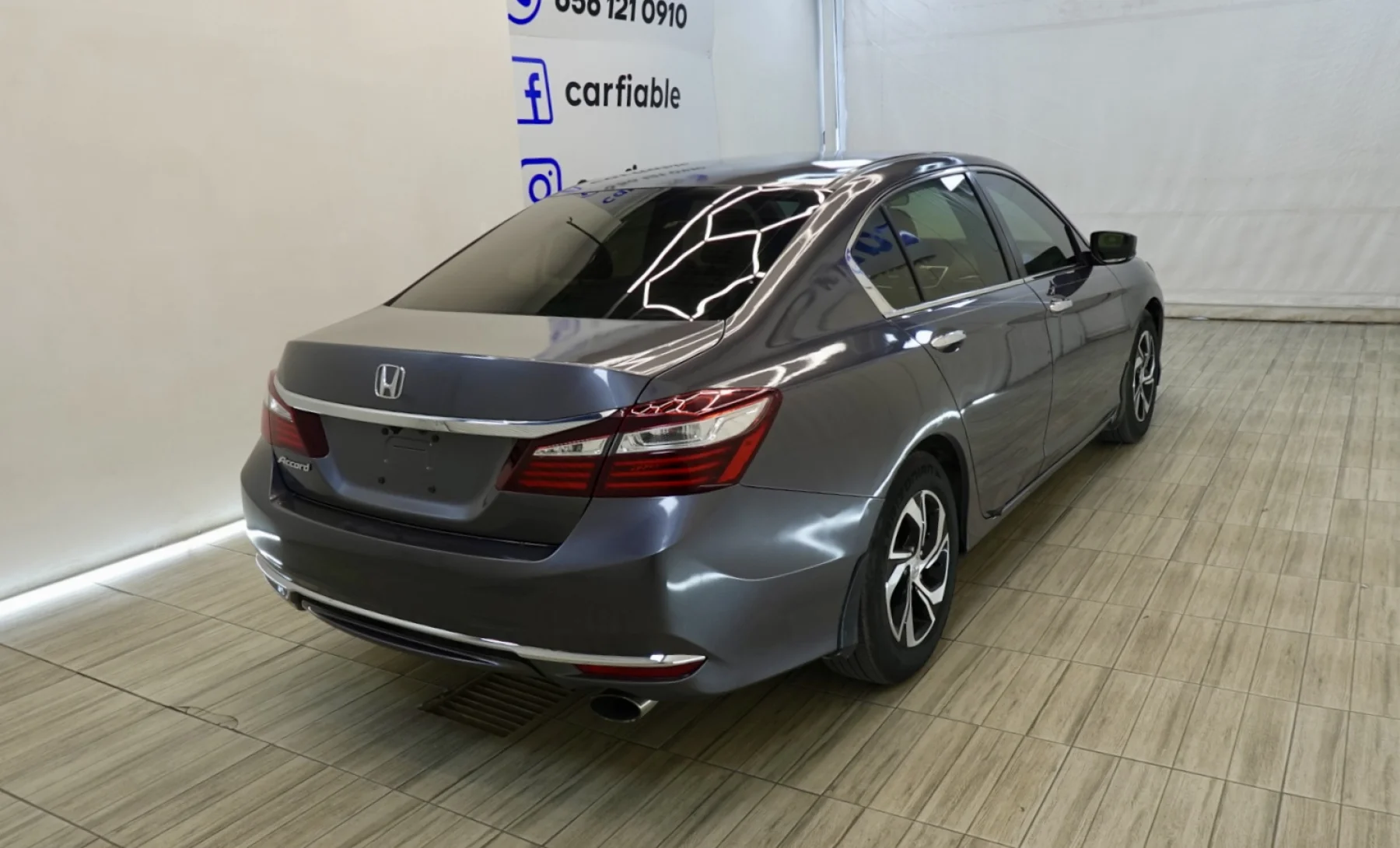 Honda Accord LX 2017 — exterior 4 de 9