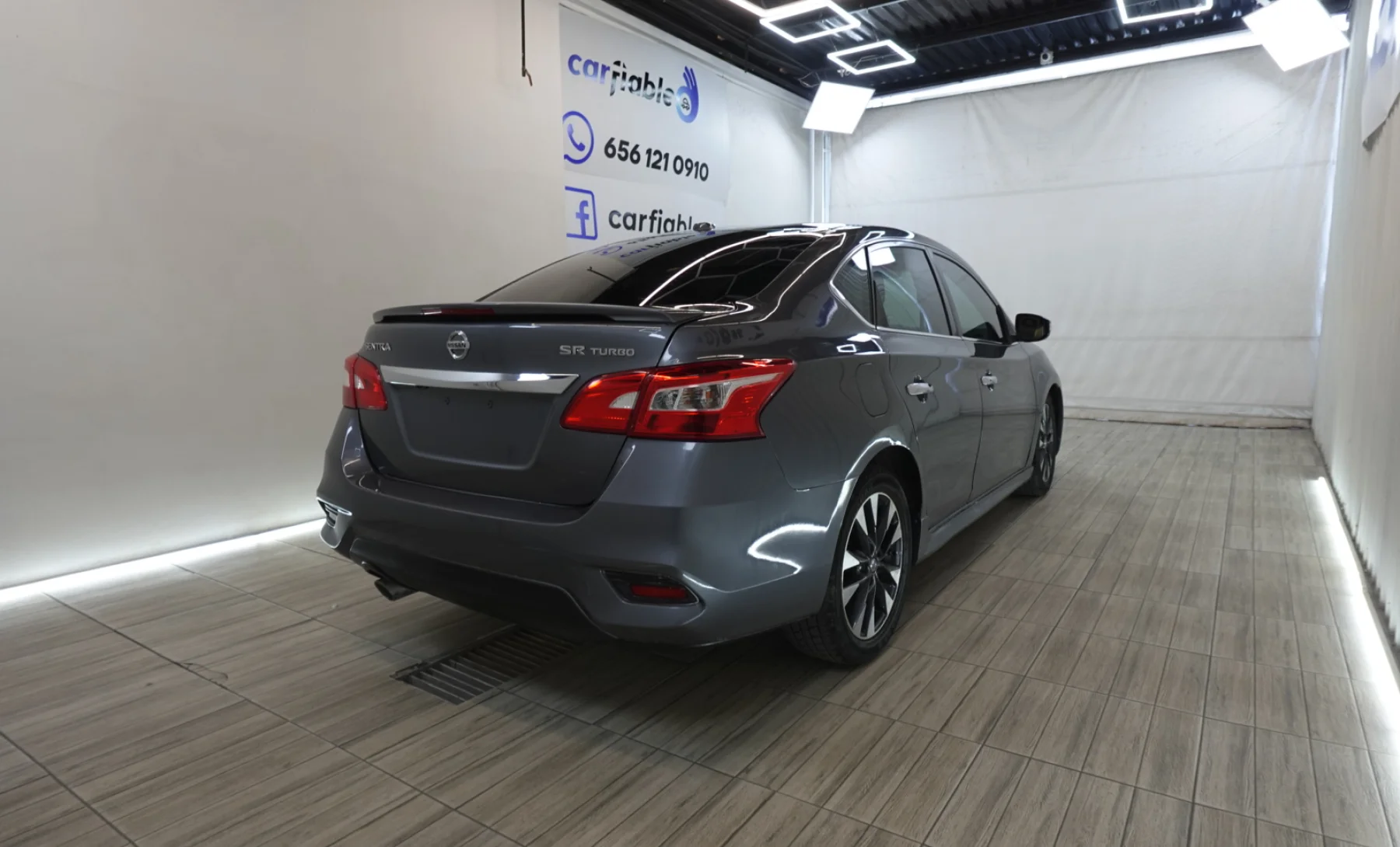 Nissan Sentra SR Turbo 2019 — exterior 4 de 10