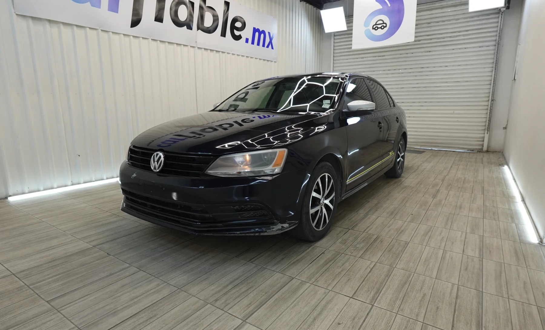 Volkswagen Jetta Base 2017 — exterior 1 de 7