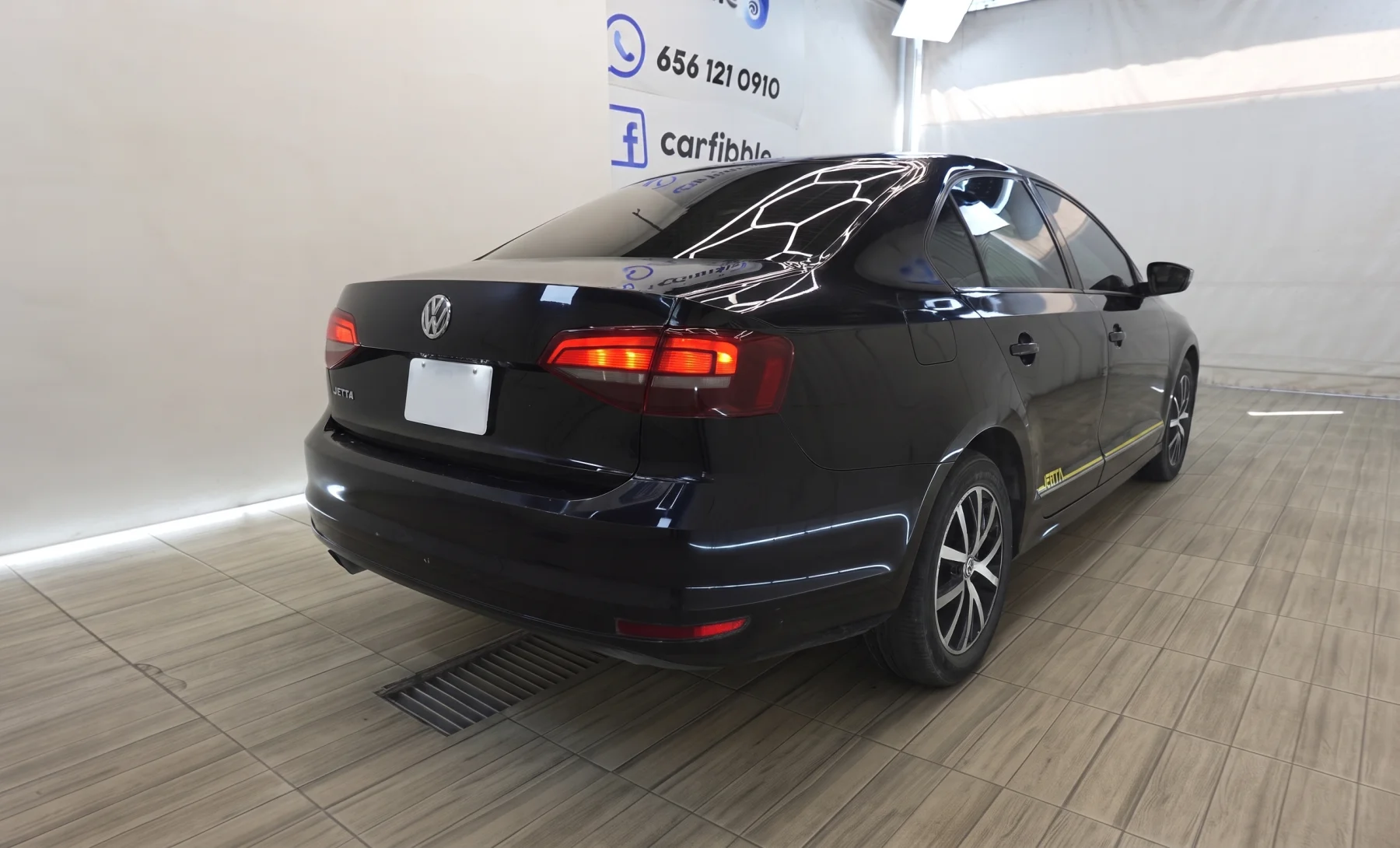 Volkswagen Jetta Base 2017 — exterior 4 de 7