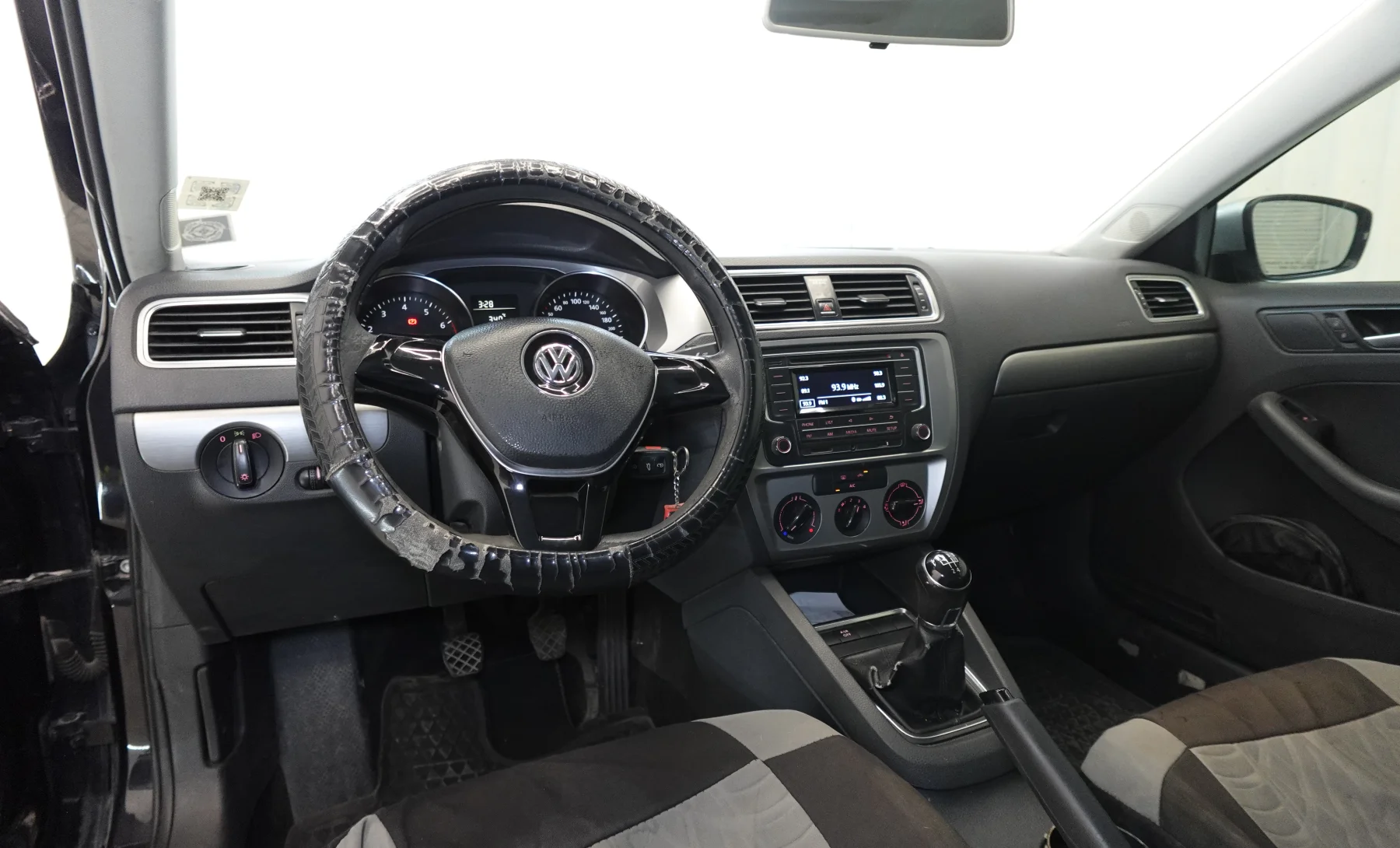 Volkswagen Jetta Base 2017 — interior 3 de 6