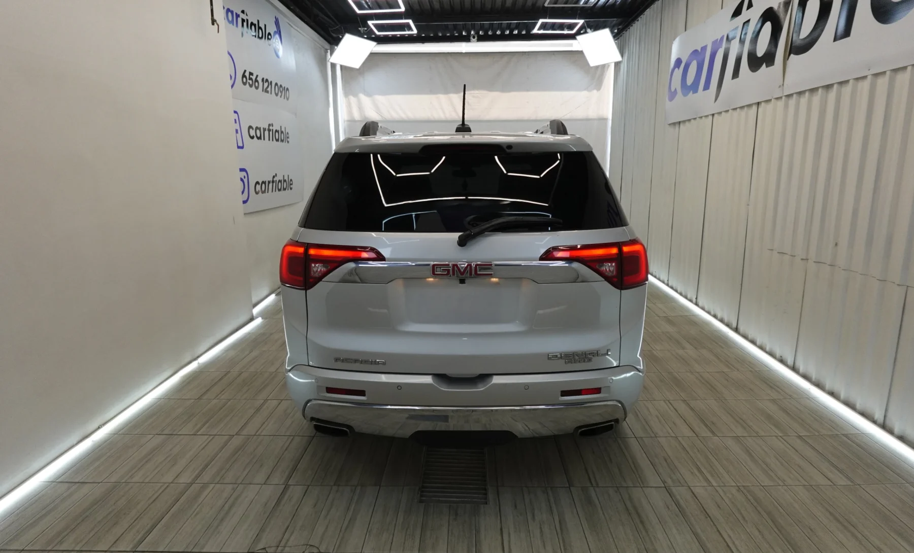 GMC Acadia Denali 2017 — exterior 5 de 10