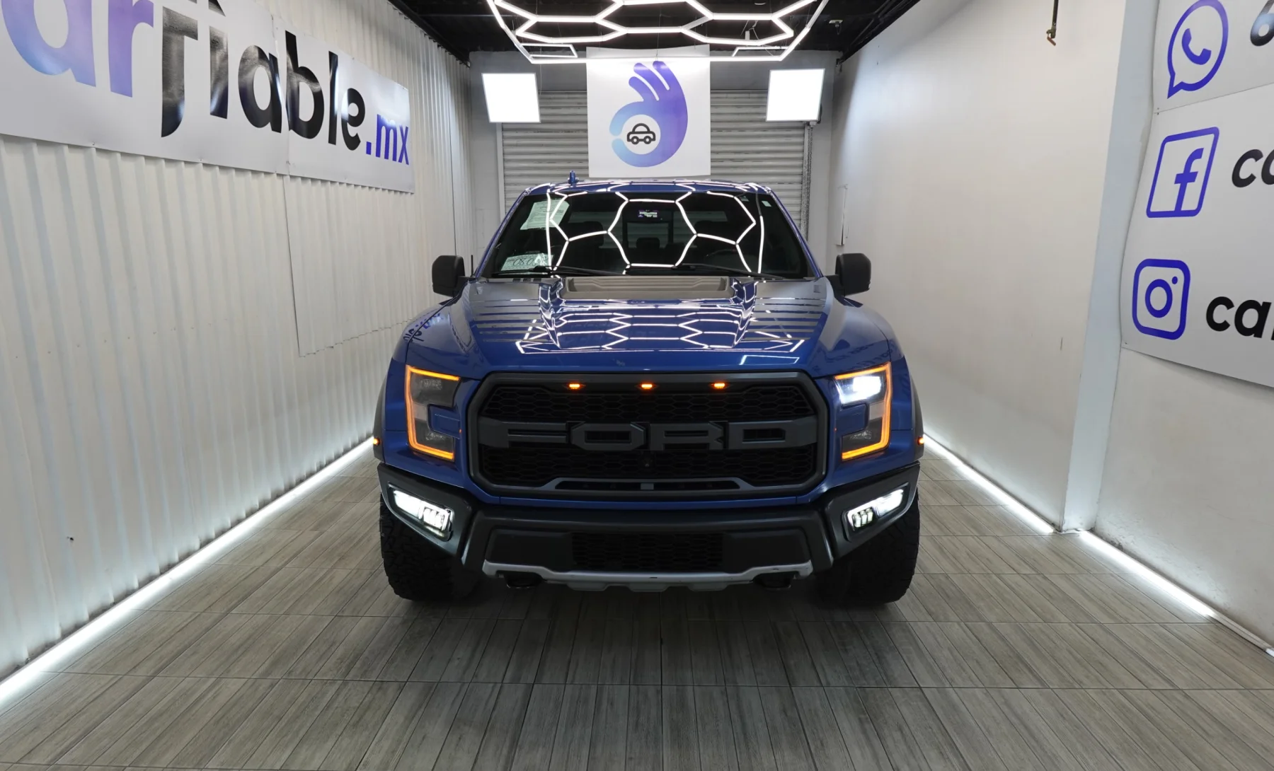 Ford F-150 Raptor 2019 — exterior 2 de 10