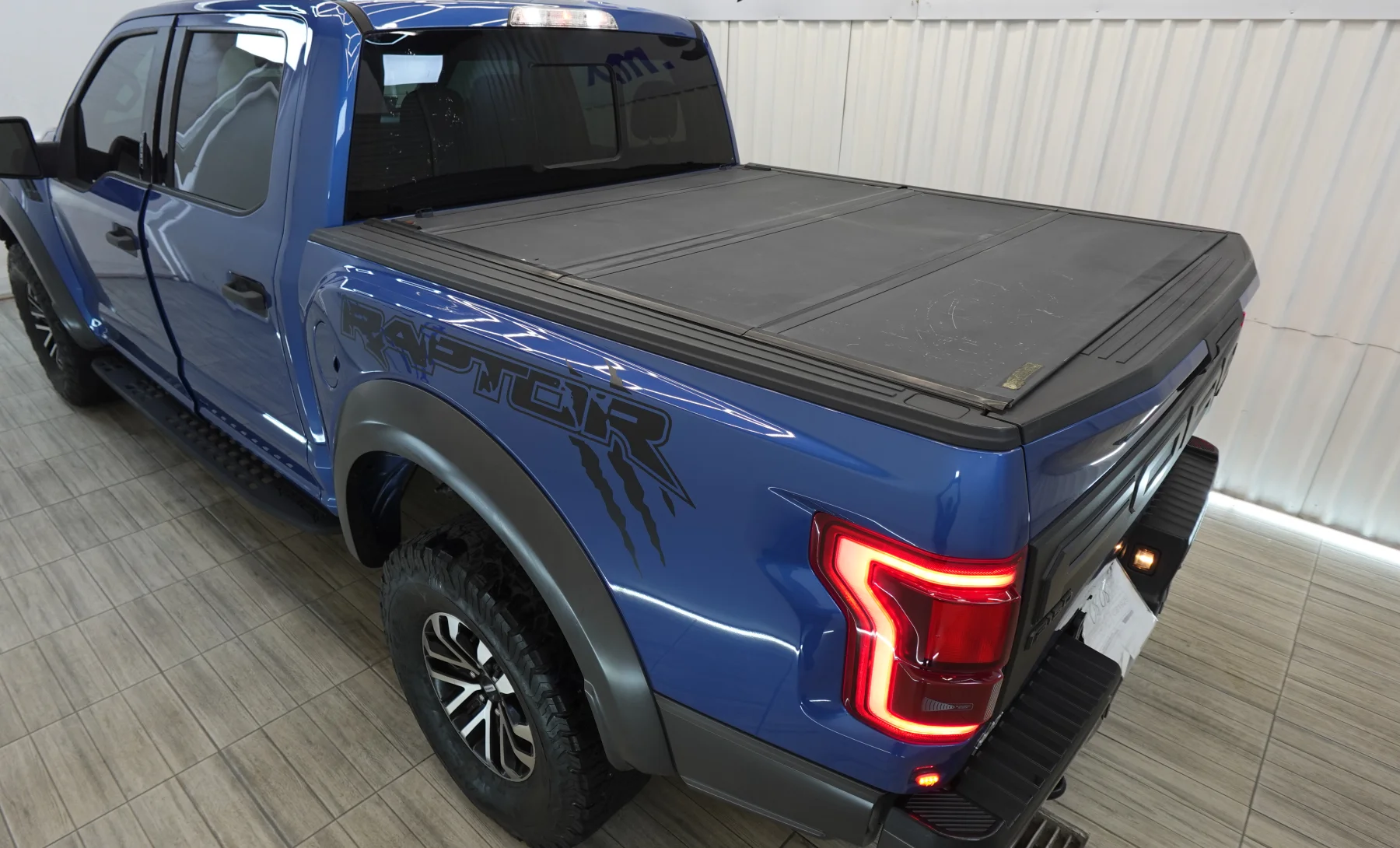 Ford F-150 Raptor 2019 — exterior 9 de 10