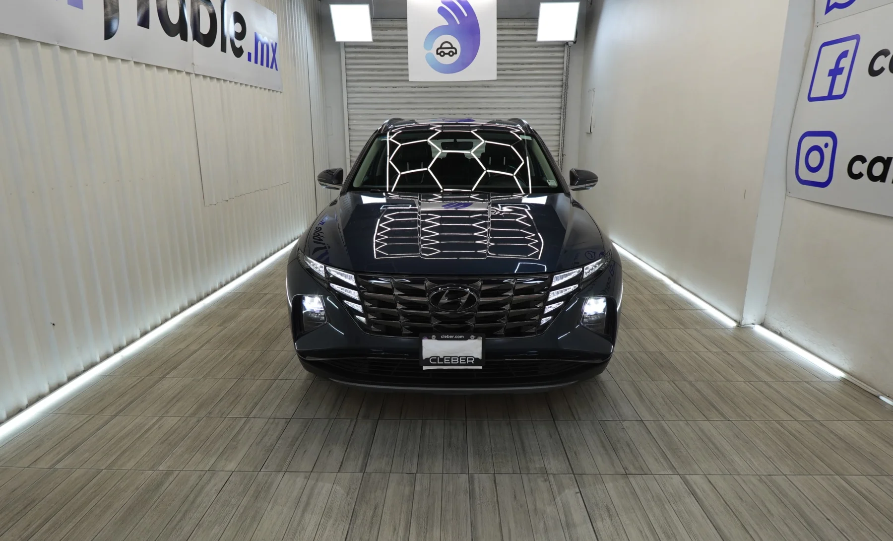 Hyundai Tucson GLS Premium 2023 — exterior 2 de 10
