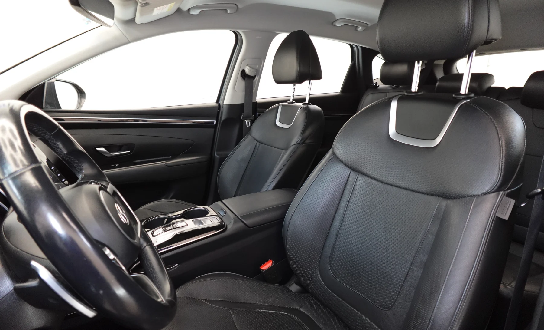 Hyundai Tucson GLS Premium 2023 — interior 3 de 10
