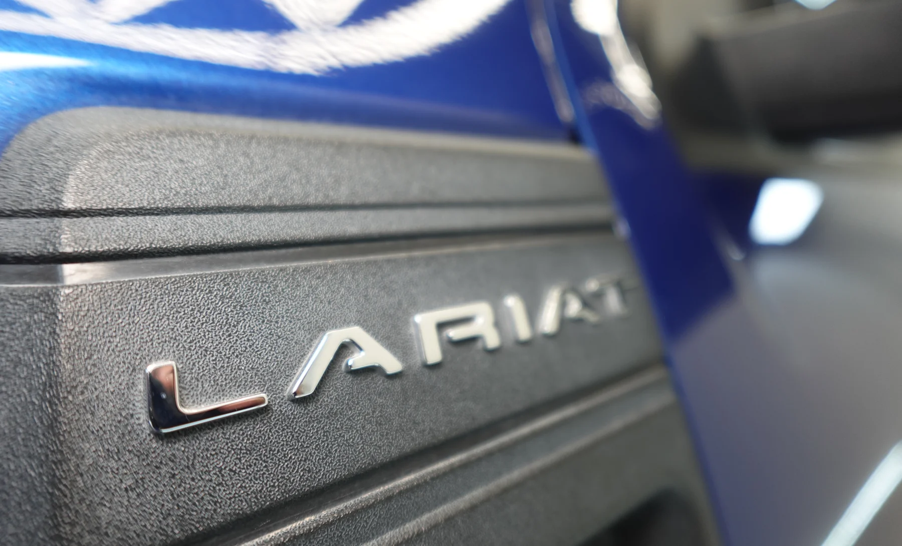 Ford Maverick Lariat 2024 — exterior 10 de 10