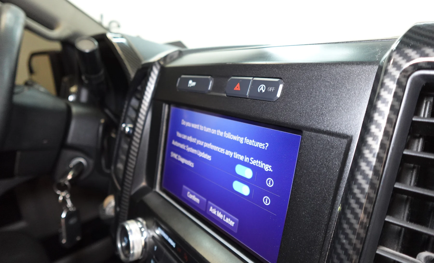Ford F-150 XLT 2019 — interior 5 de 10