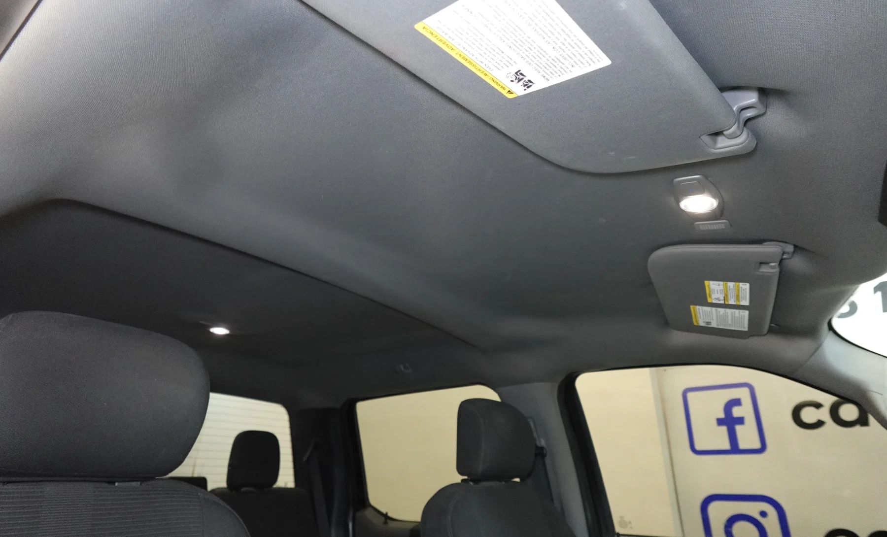 Ford F-150 XLT 2019 — interior 10 de 10
