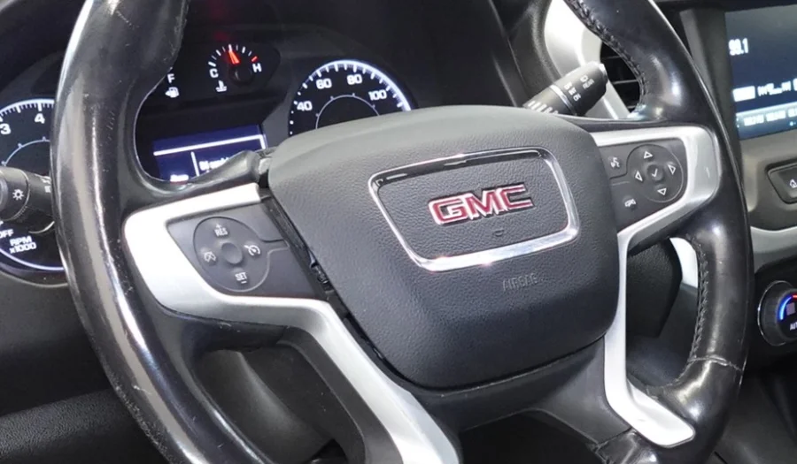 GMC Acadia SLE 2018 — imperfección 3 de 10