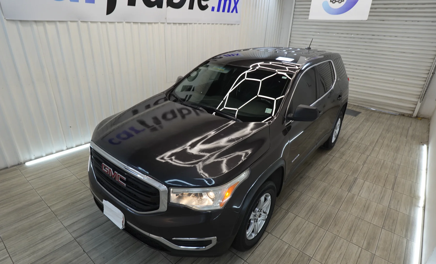 GMC Acadia SLE 2018 — exterior 8 de 10